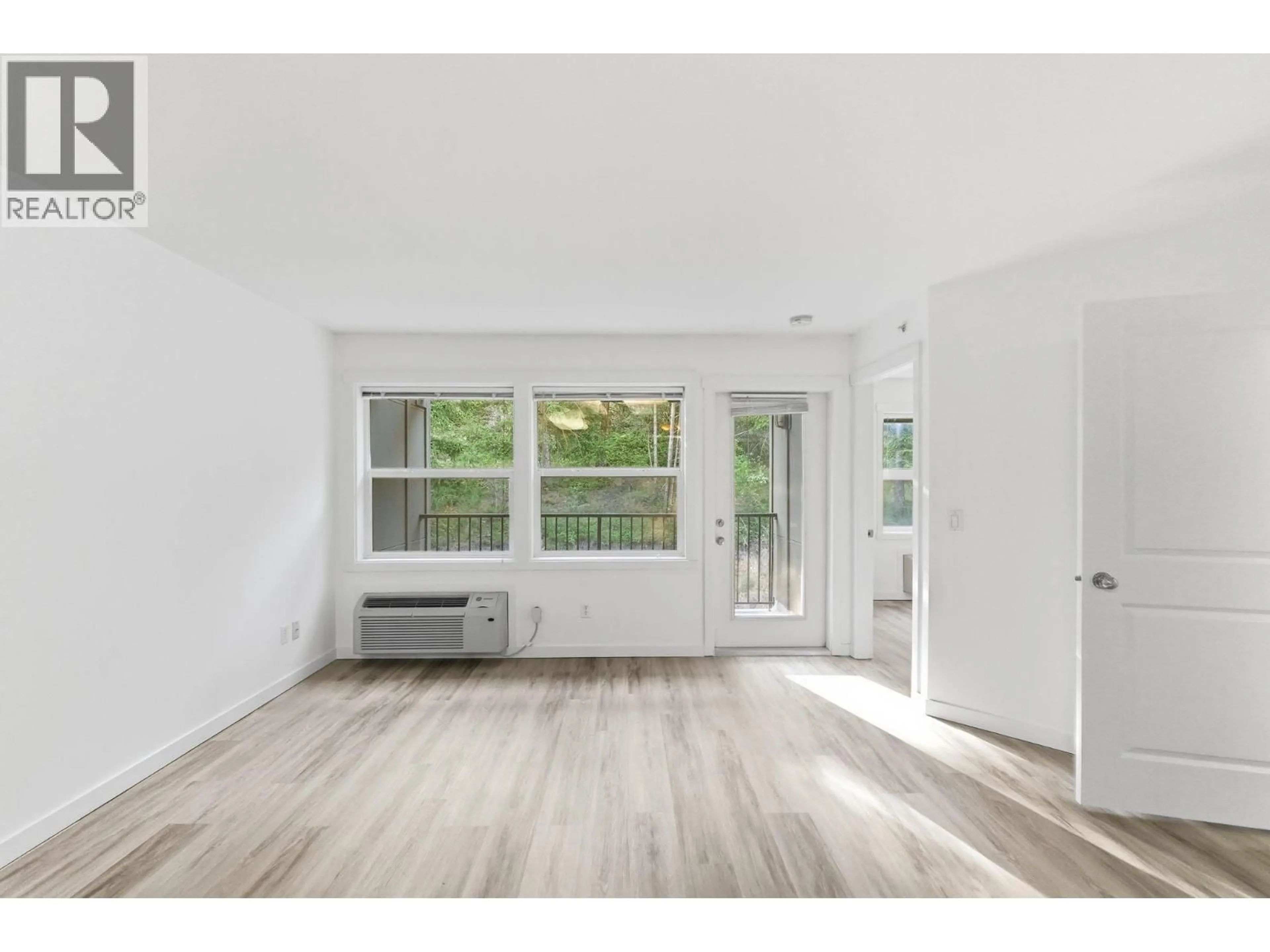 A pic of a room for 311 - 1483 GLENMORE ROAD, Kelowna British Columbia V1V2C5