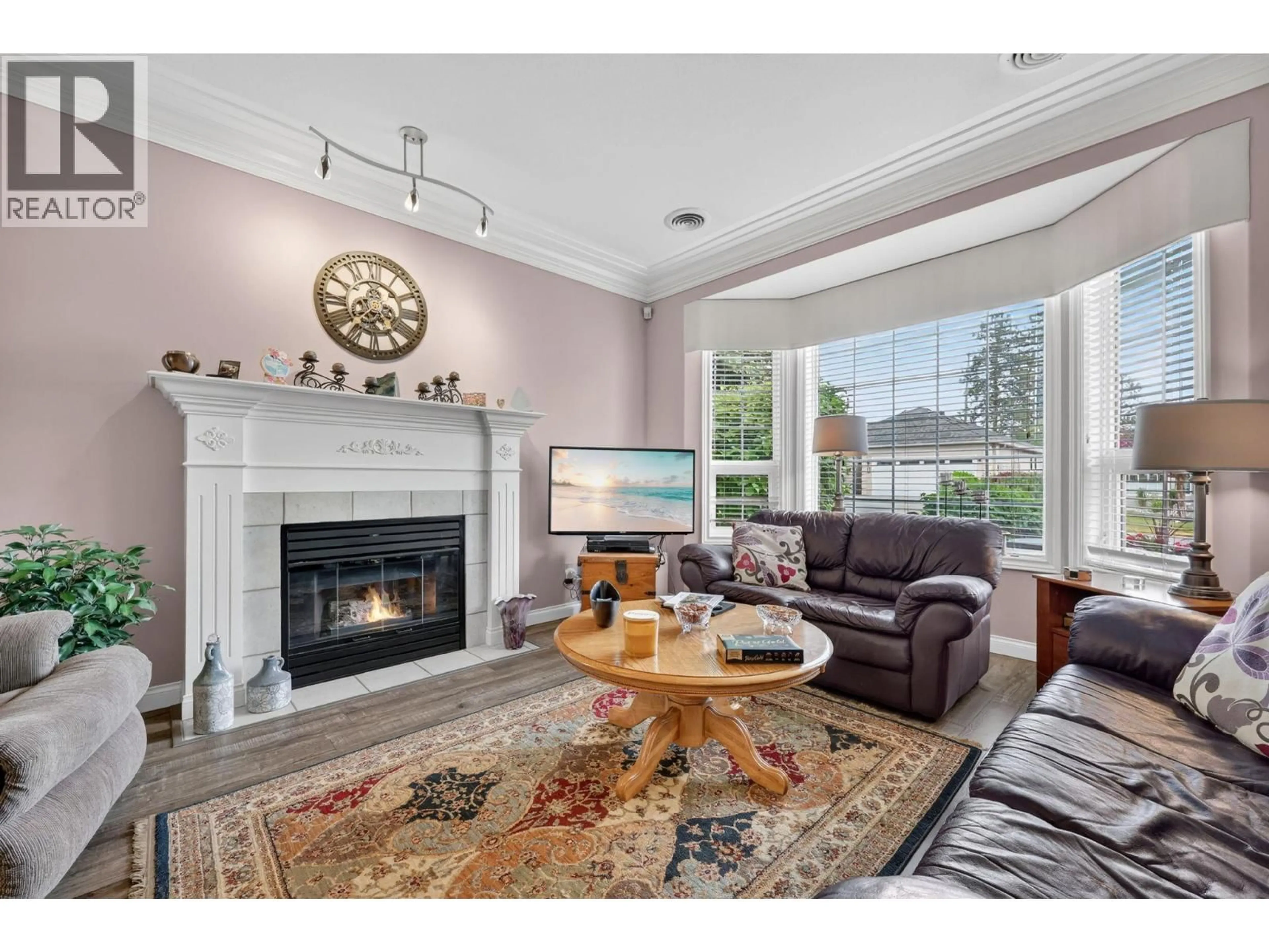 Living room with furniture, unknown for 212 - 3360 OLD OKANAGAN HIGHWAY, West Kelowna British Columbia V4T1X9