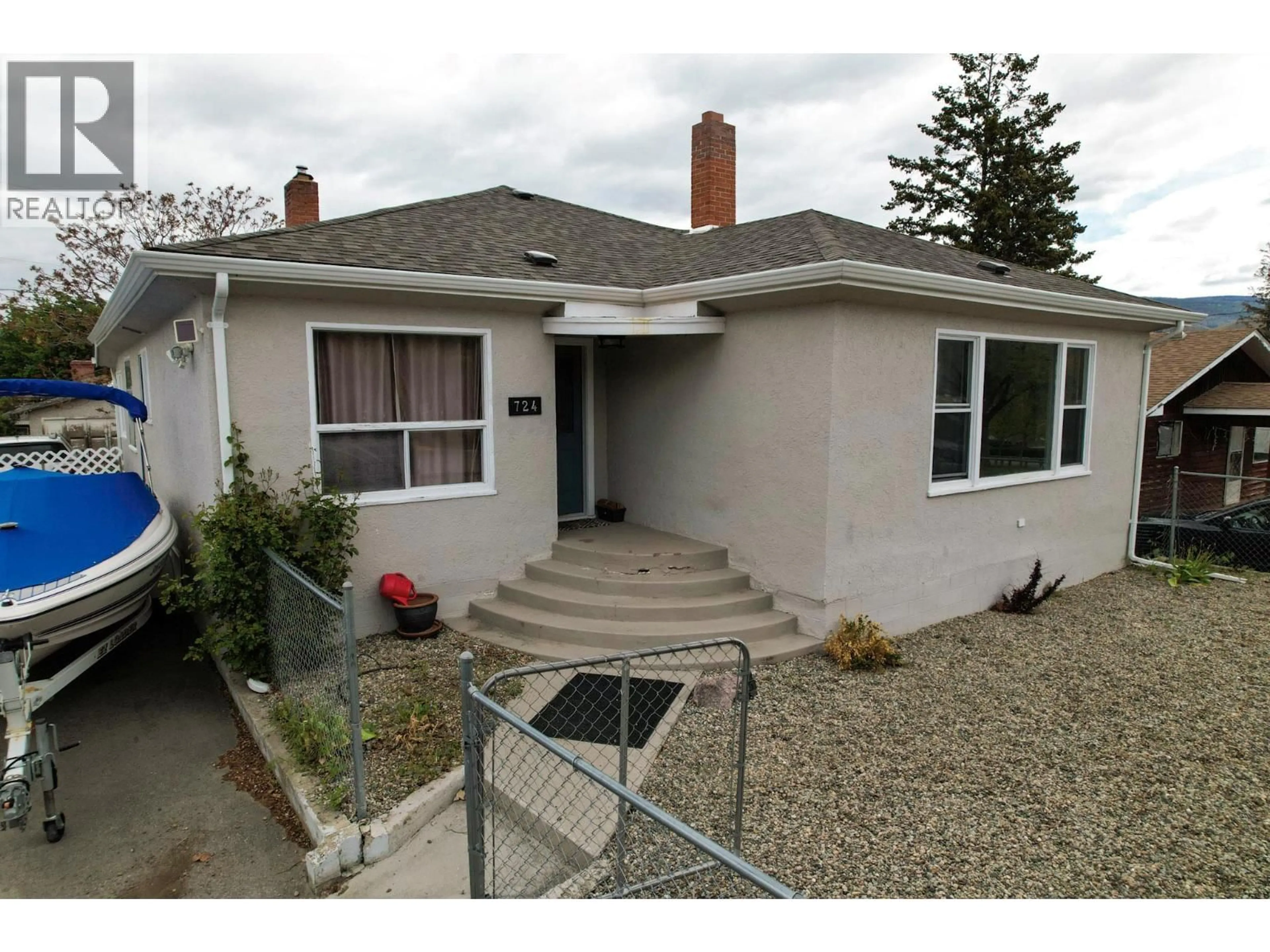 Unknown for 724 SCHOOL AVENUE, Oliver British Columbia V0H1T0