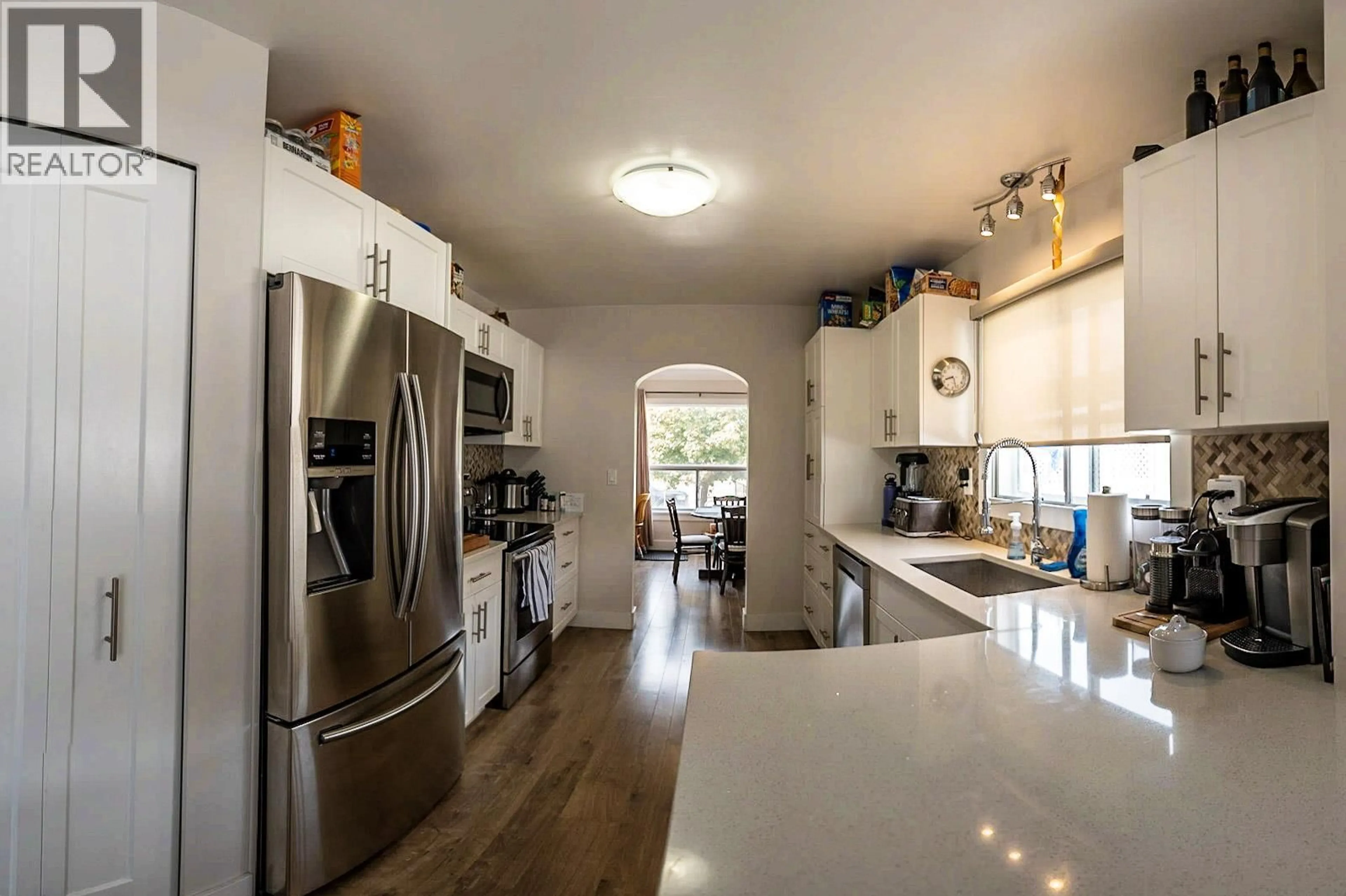 Open concept kitchen, unknown for 724 SCHOOL AVENUE, Oliver British Columbia V0H1T0