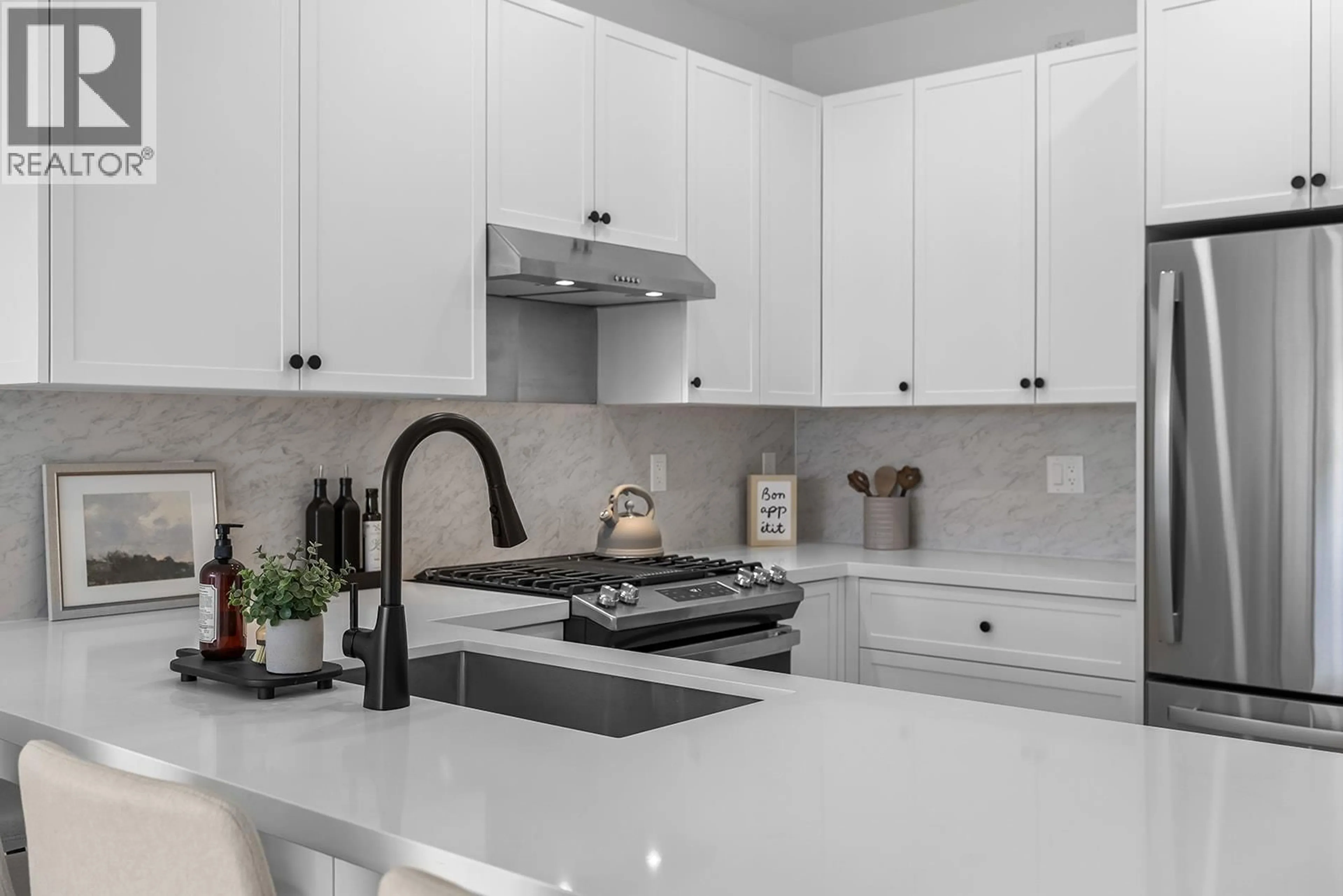 Contemporary kitchen, ceramic/tile floor for 6 - 3210 SALMON ROAD, West Kelowna British Columbia V4T1A7