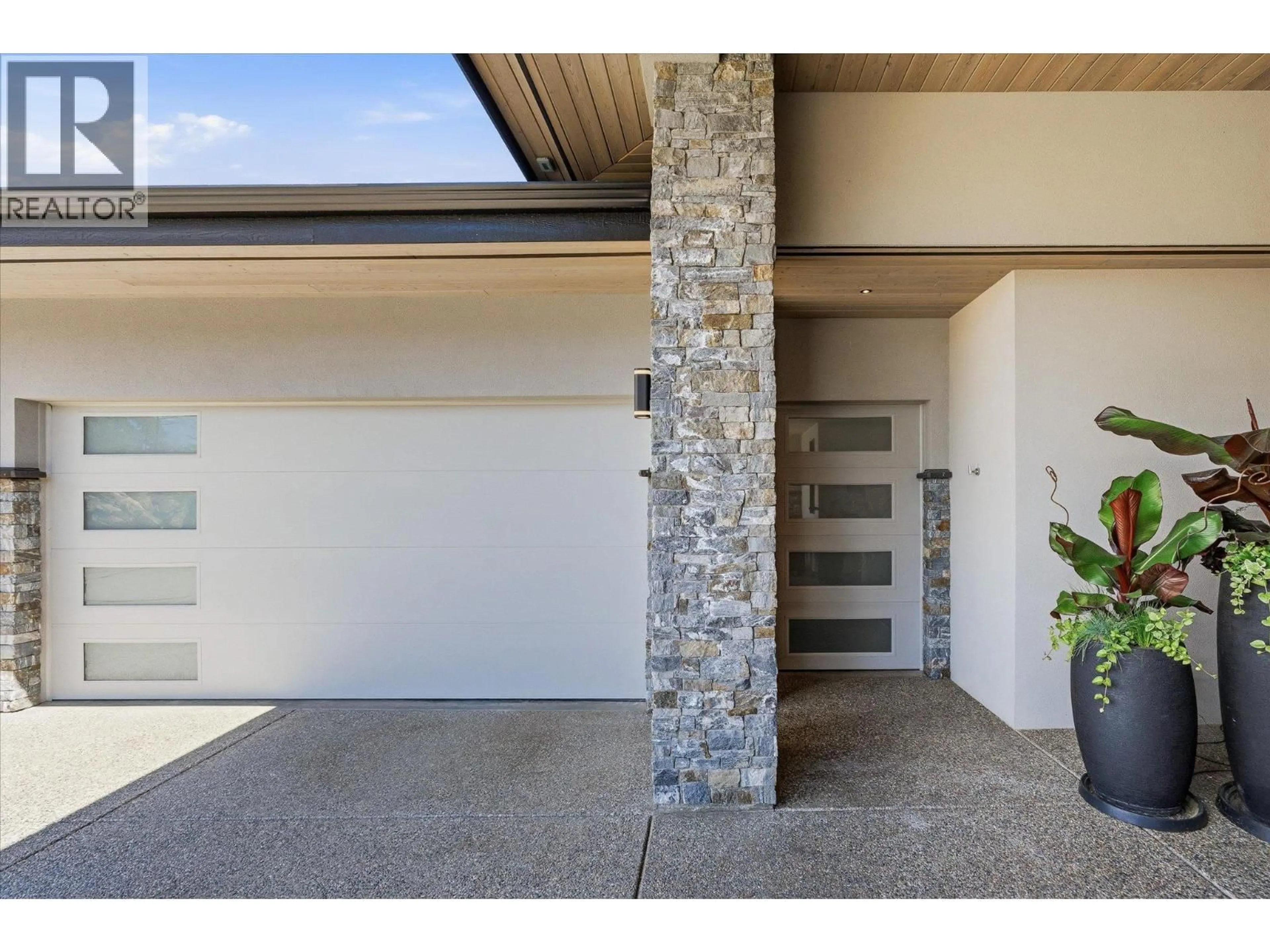 Unknown for 818 BRASSEY PLACE, Vernon British Columbia V1H2H7