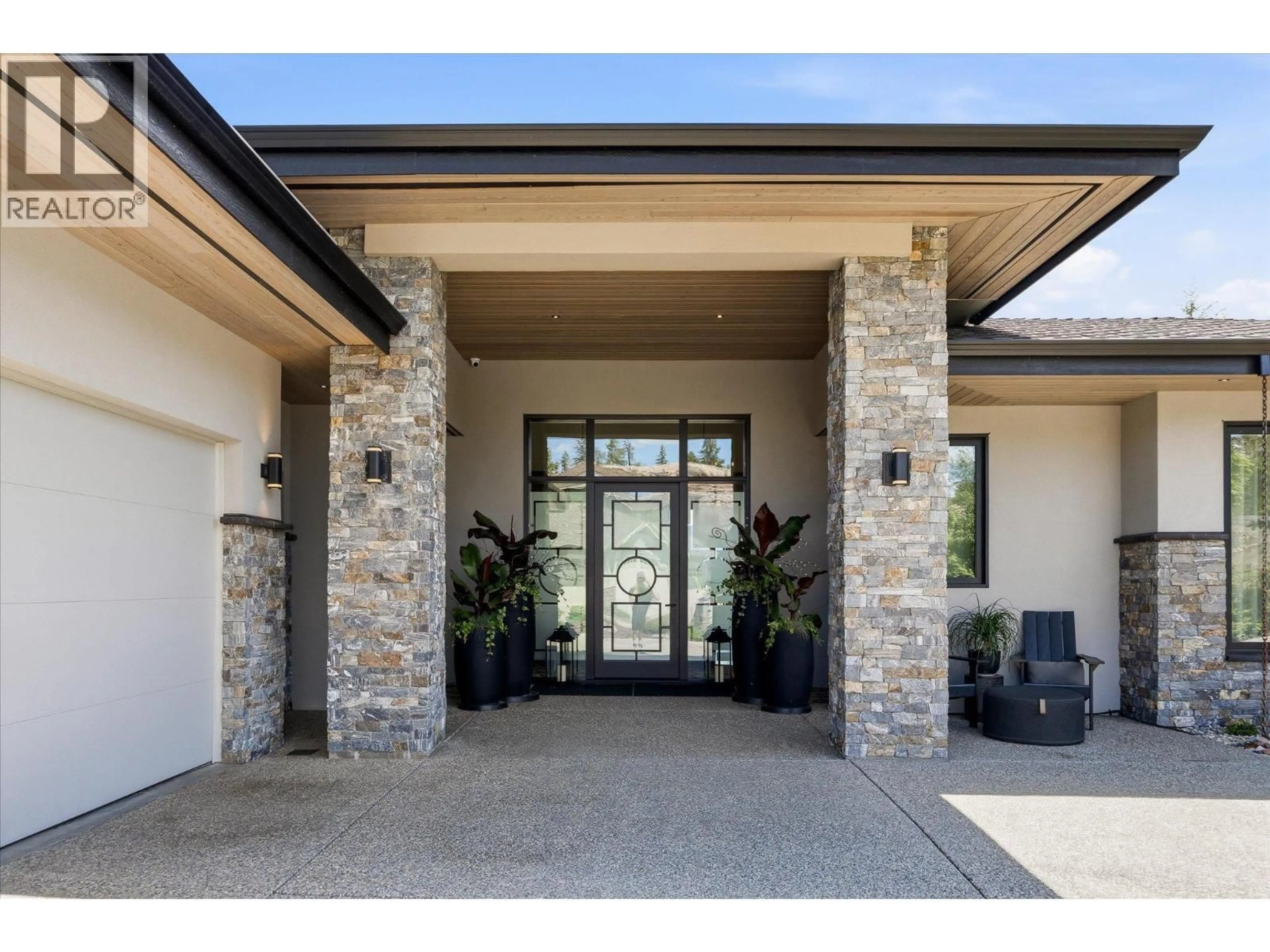 Unknown for 818 BRASSEY PLACE, Vernon British Columbia V1H2H7