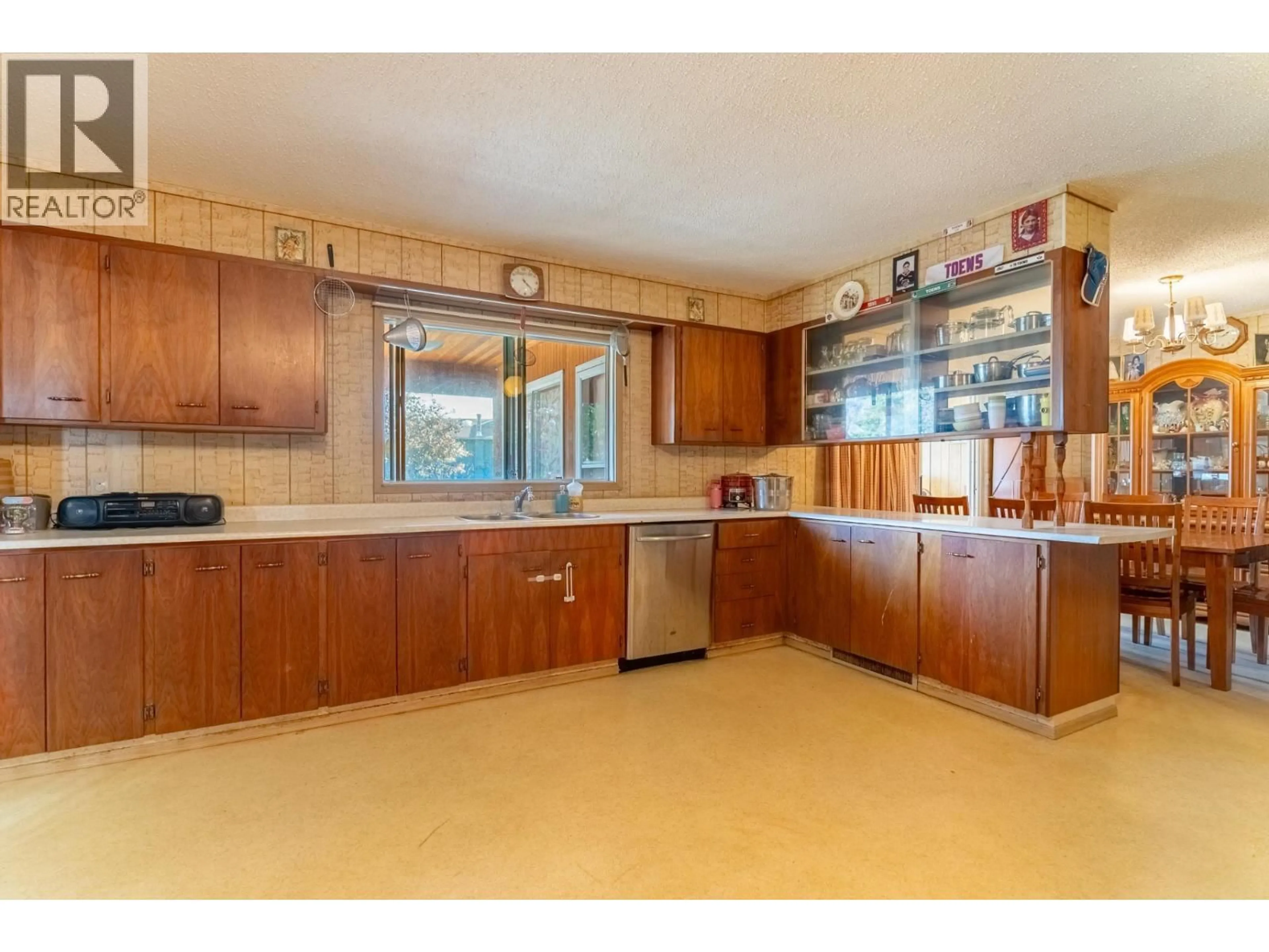Standard kitchen, unknown for 535 ARBUTUS STREET, Chase British Columbia V0E1M0