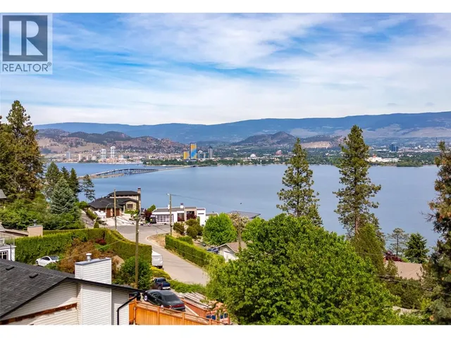 2674 LAKEVIEW ROAD, West Kelowna 2