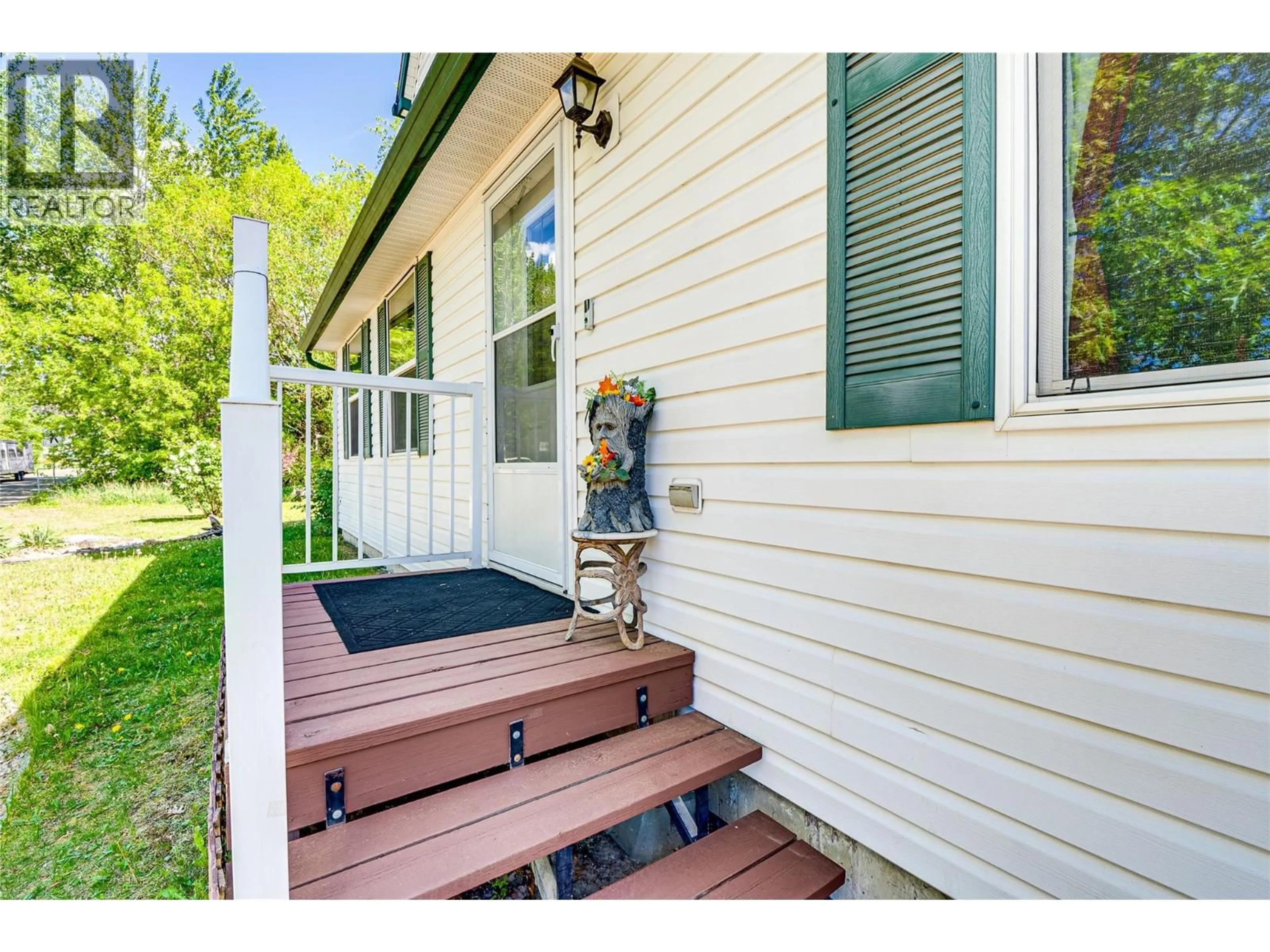 Unknown for 1902 50 AVENUE, Vernon British Columbia V1T4E8