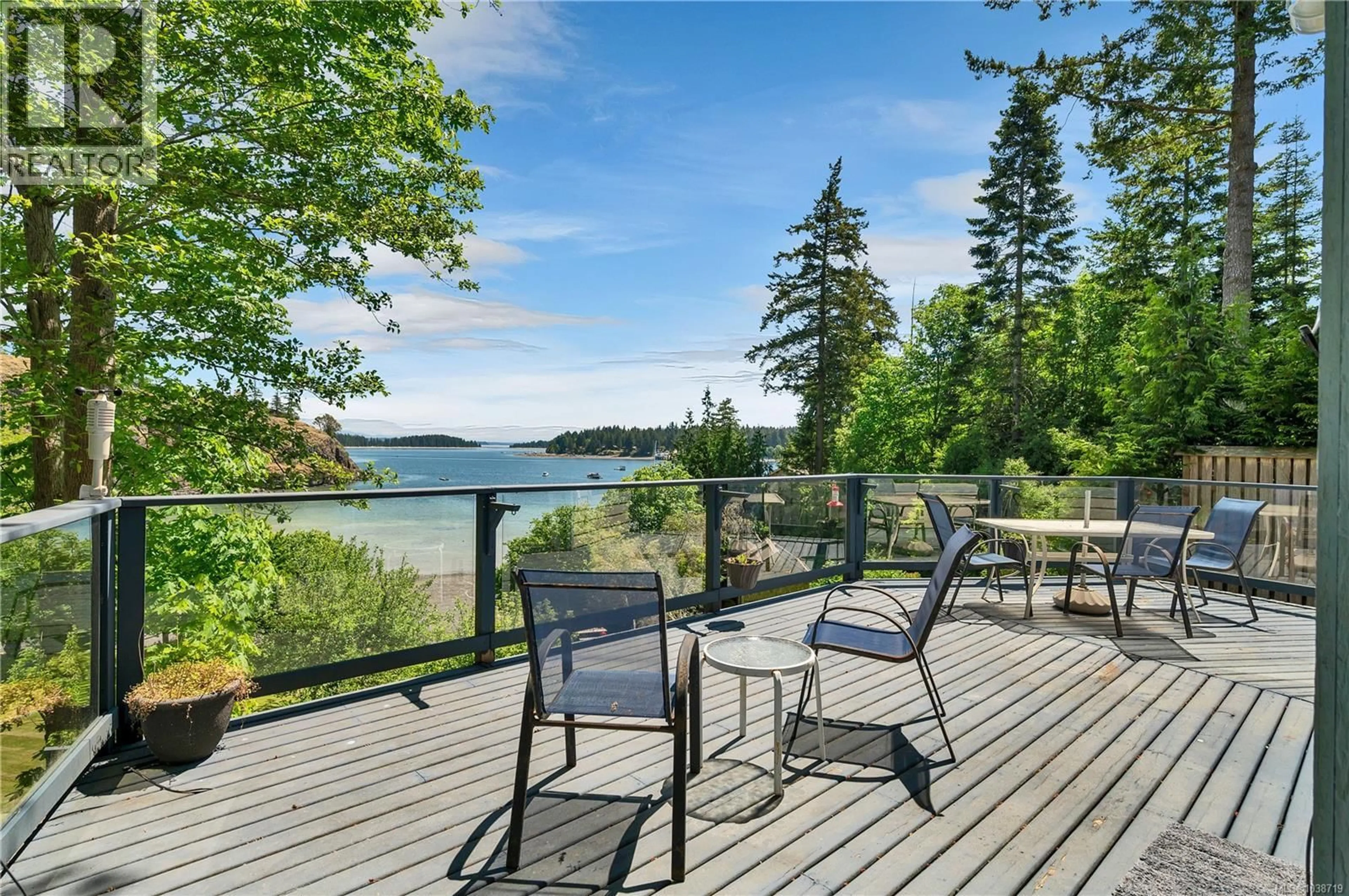 Patio, water/lake/river/ocean view for 775 ENDERSBY ROAD, Quadra Island British Columbia V0P1H0
