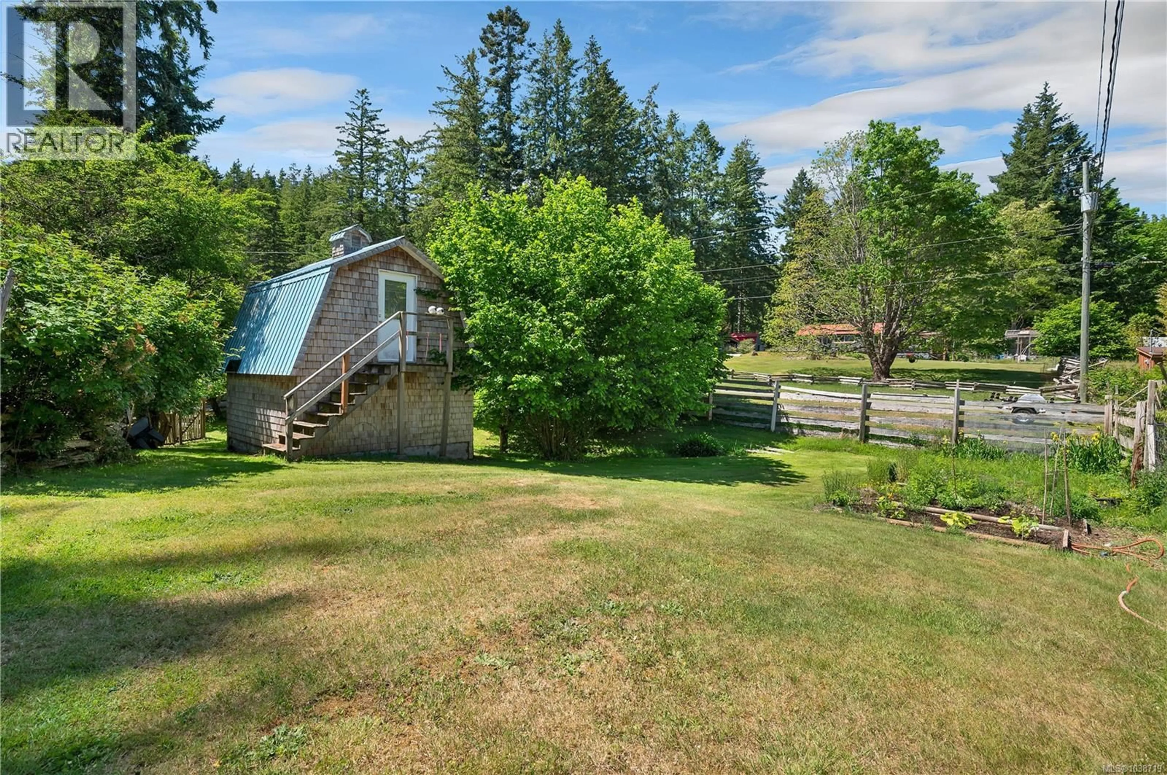 A pic from outside/outdoor area/front of a property/back of a property/a pic from drone, water/lake/river/ocean view for 775 ENDERSBY ROAD, Quadra Island British Columbia V0P1H0