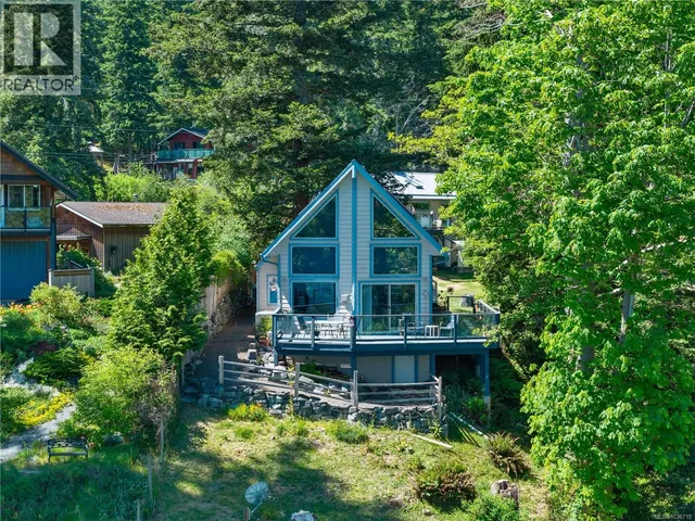775 ENDERSBY ROAD, Quadra Island 5