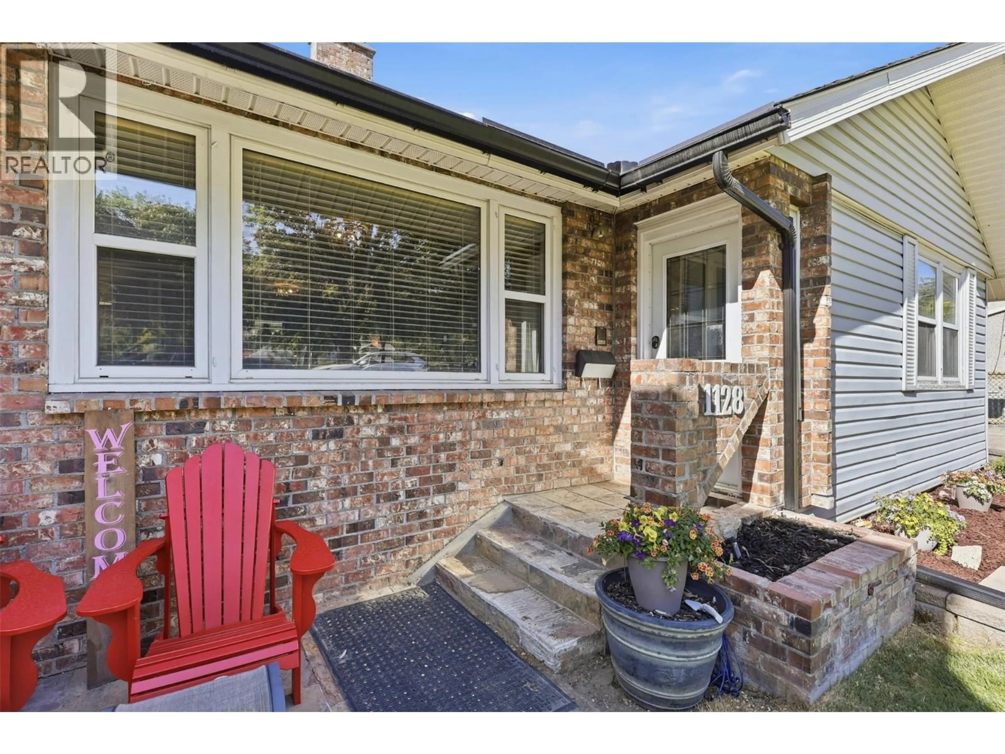 Home with brick exterior material, street for 1128 NICOLA STREET, Kamloops British Columbia V2C2S3