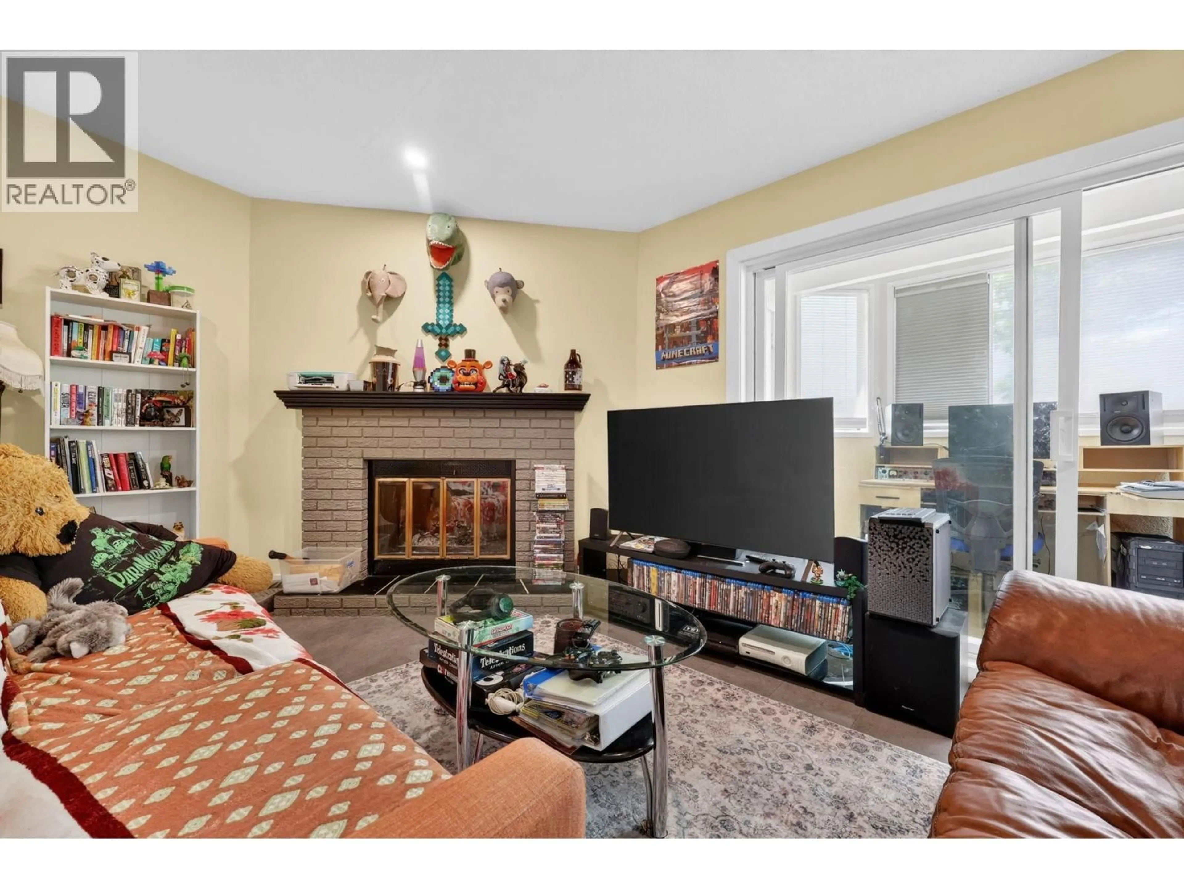 Unknown for 214 - 240 MCINTOSH ROAD, Kelowna British Columbia V1X2C4
