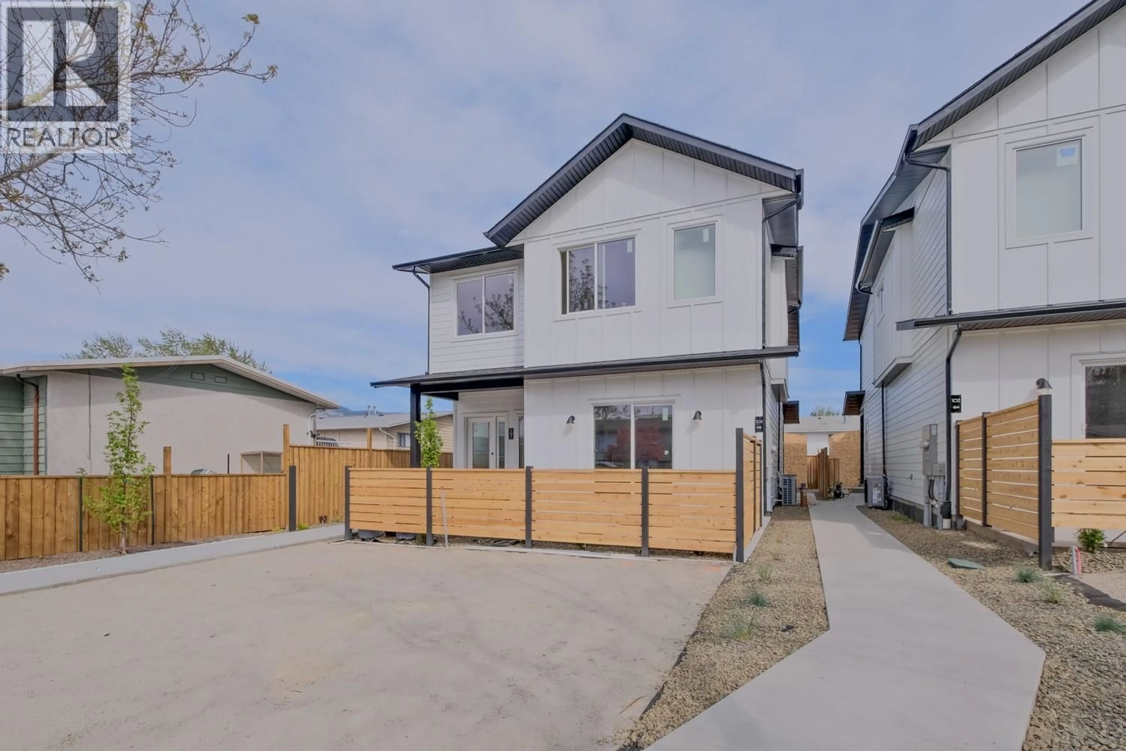 A pic from outside/outdoor area/front of a property/back of a property/a pic from drone, street for 101 - 179 KIRKPATRICK AVENUE, Penticton British Columbia V2A3P4