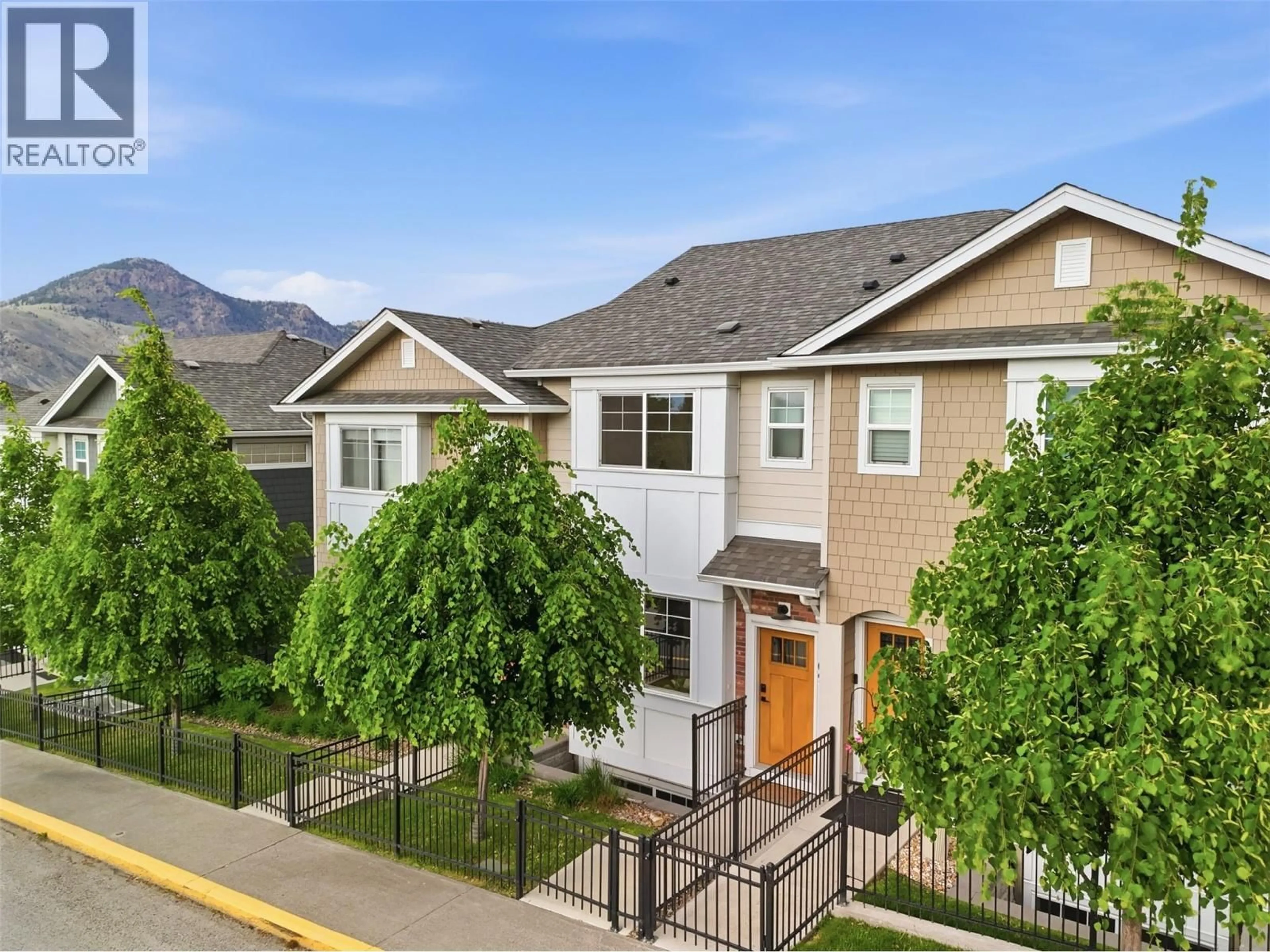A pic from outside/outdoor area/front of a property/back of a property/a pic from drone, mountain view for 109 - 1393 9TH AVENUE, Kamloops British Columbia V2C3X6