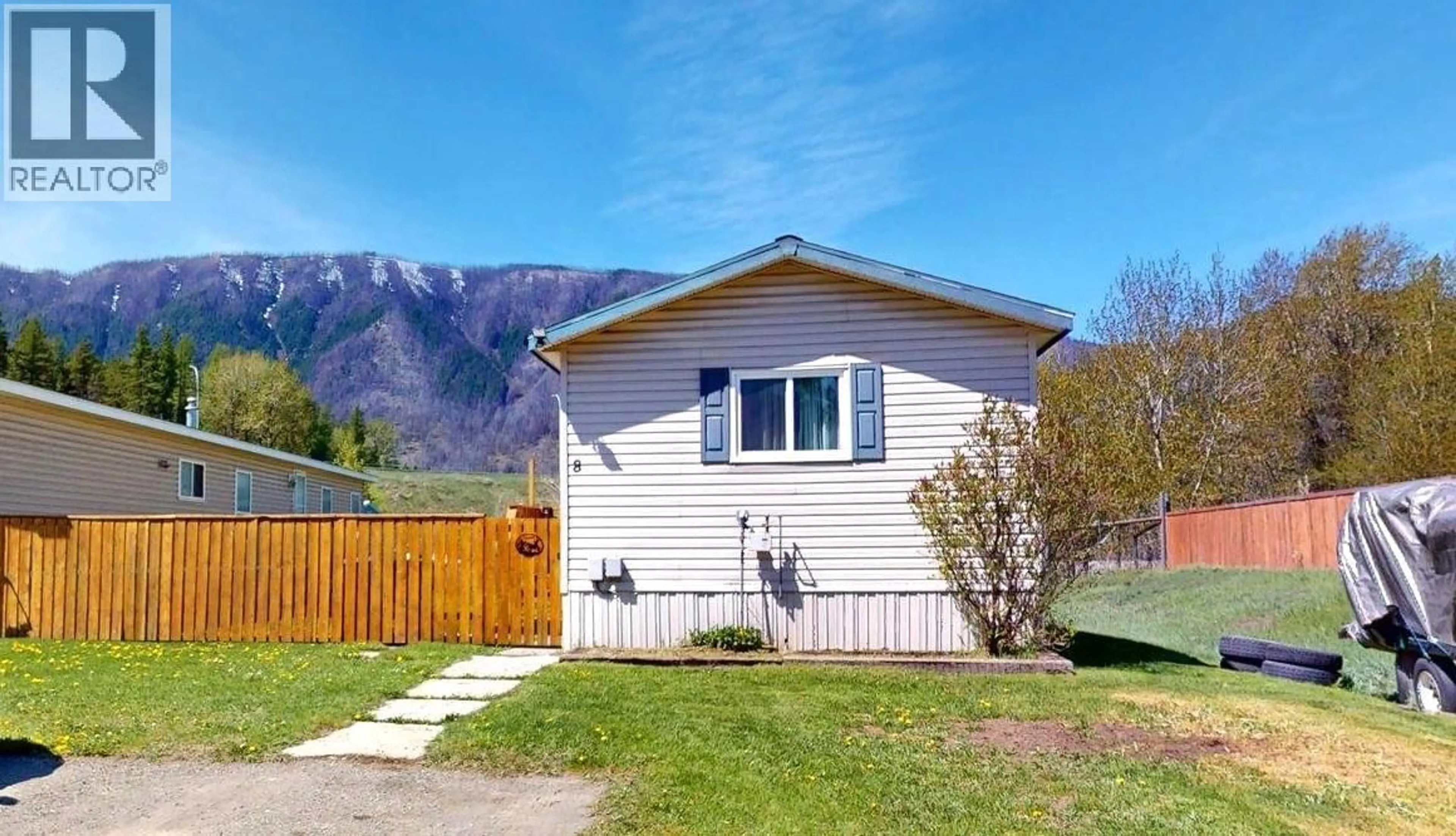 Unknown for 8 - 100 ASPEN DRIVE, Sparwood British Columbia V0B2G0