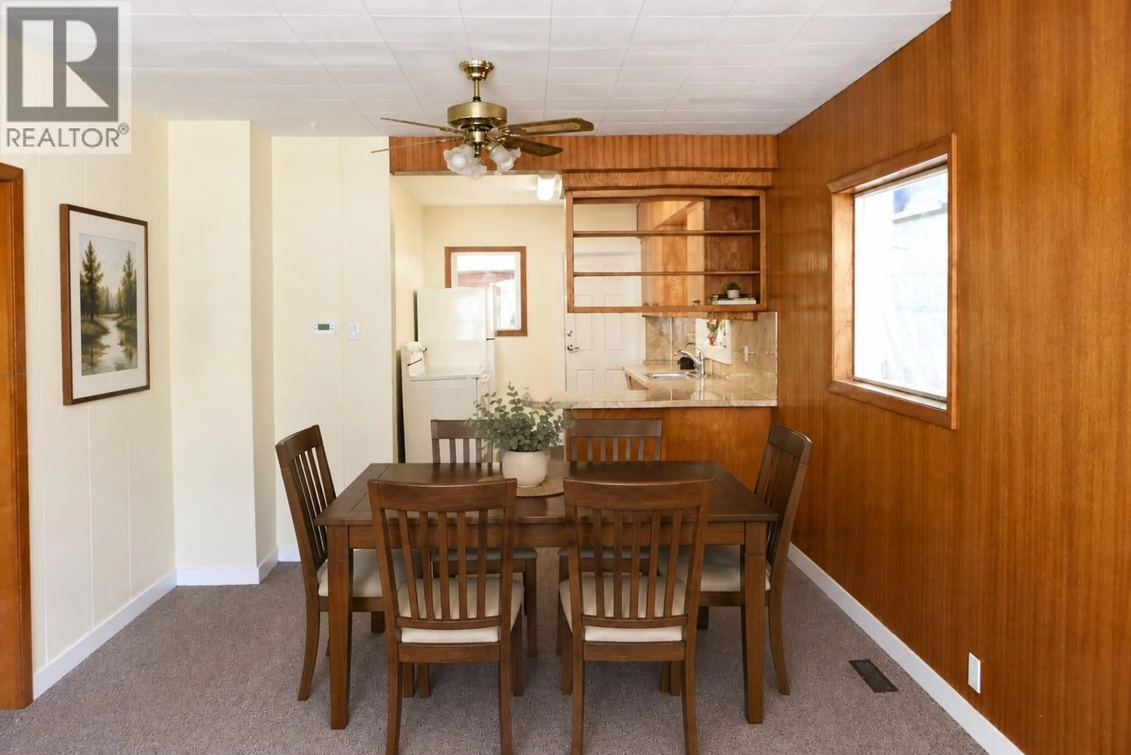 Dining room, unknown for 674 VICTORIA STREET, Trail British Columbia V1R3S8