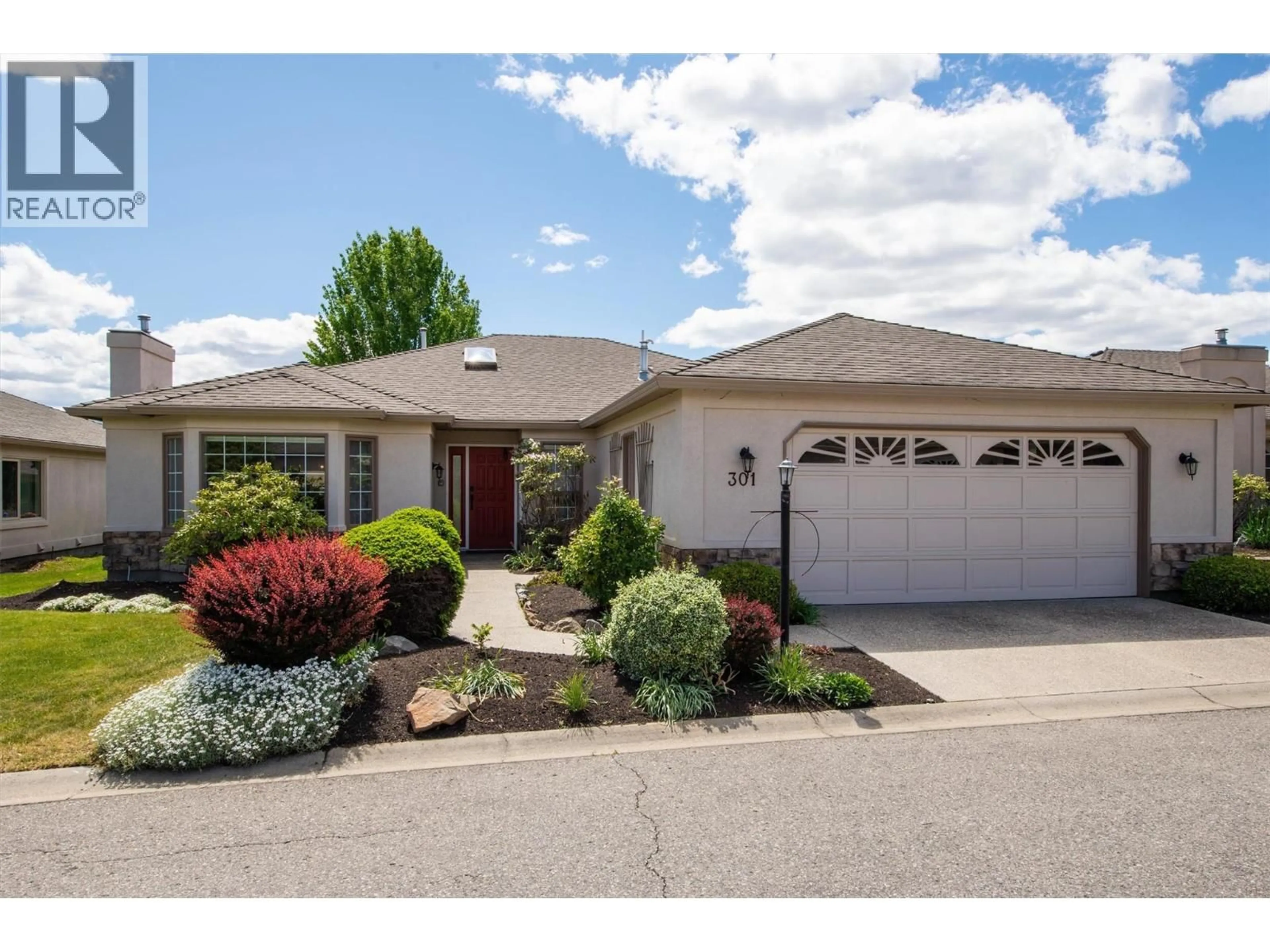 Unknown for 301 - 595 YATES ROAD, Kelowna British Columbia V1V1P8