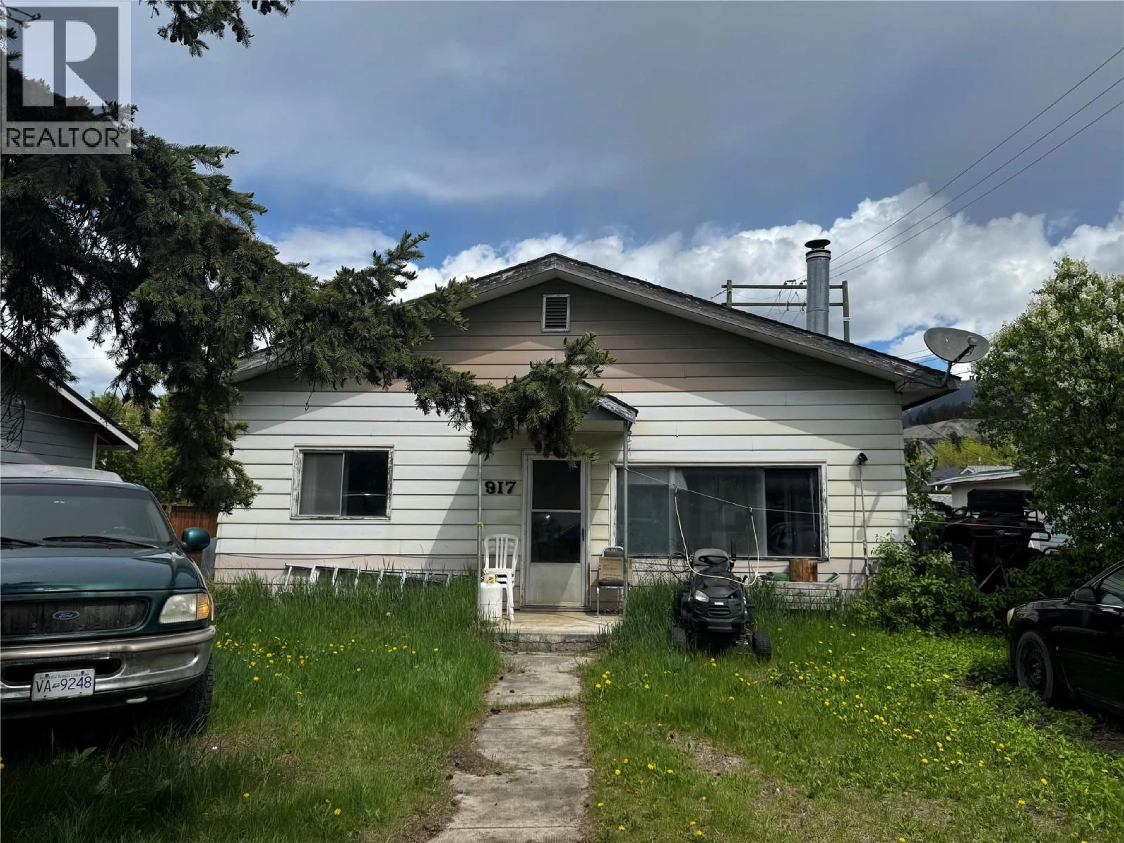 Unknown for 917 12TH STREET SOUTH, Golden British Columbia V0A1H0