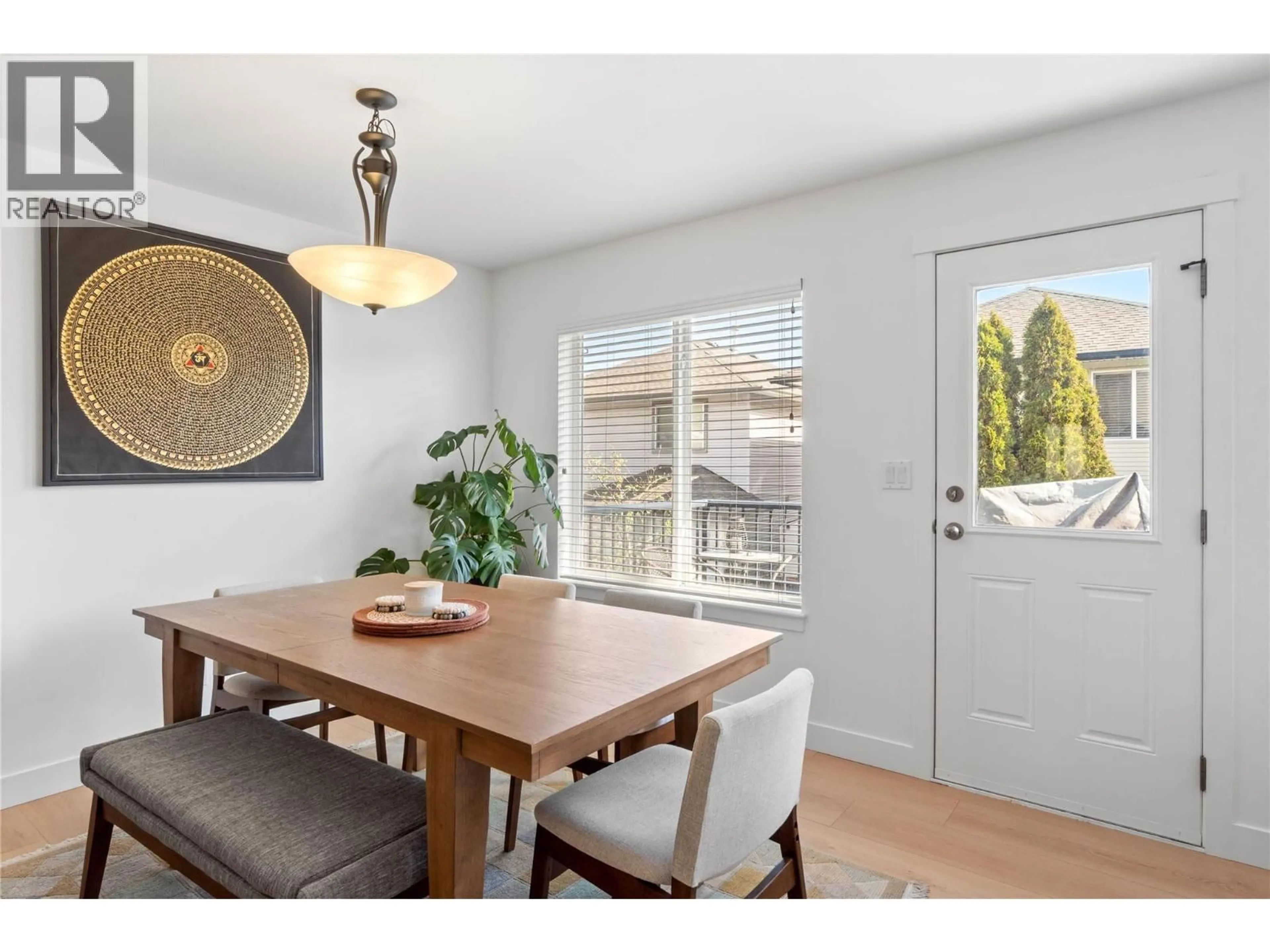 Dining room, wood/laminate floor for 16 - 1760 COPPERHEAD DRIVE, Kamloops British Columbia V1S2B4