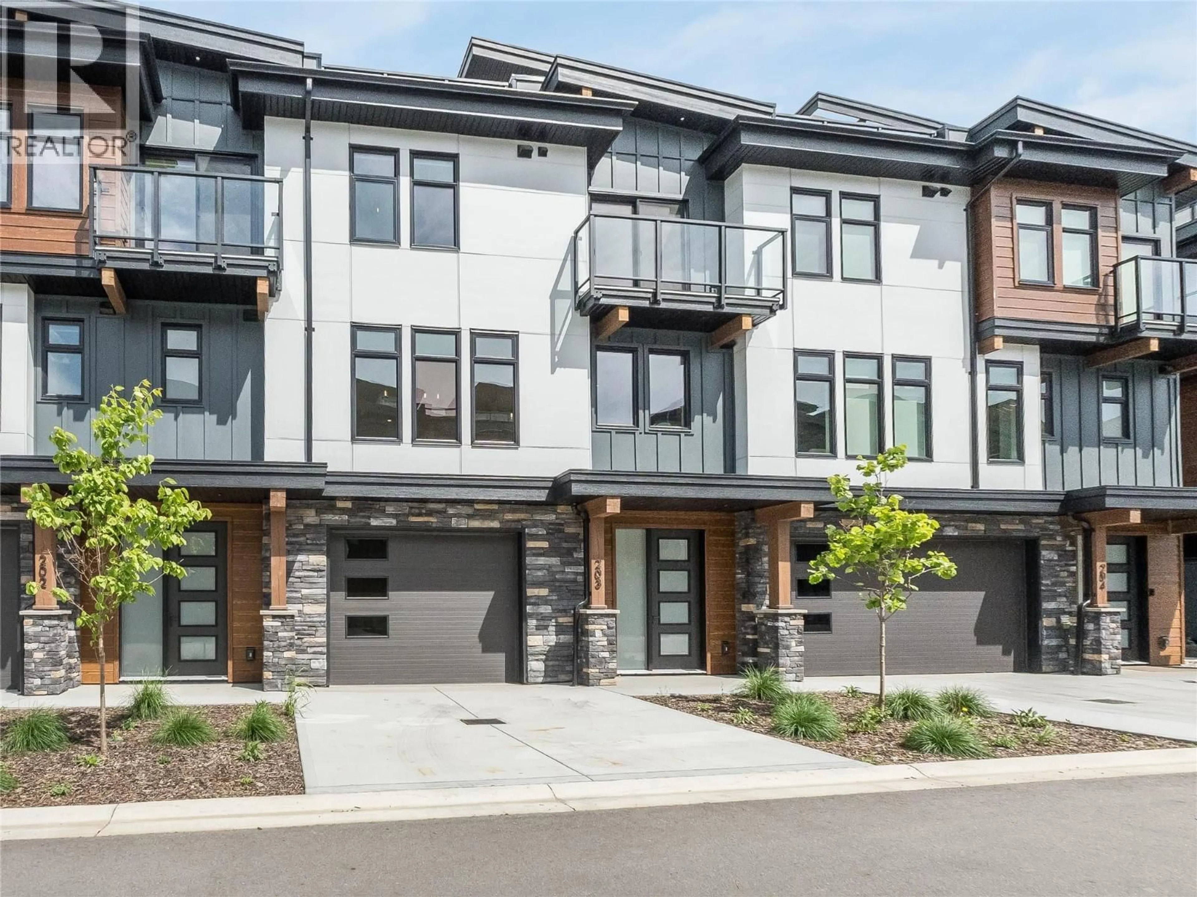 Home with brick exterior material, street for 203 - 910 LAKESIDE DRIVE, Nelson British Columbia V1L6G3