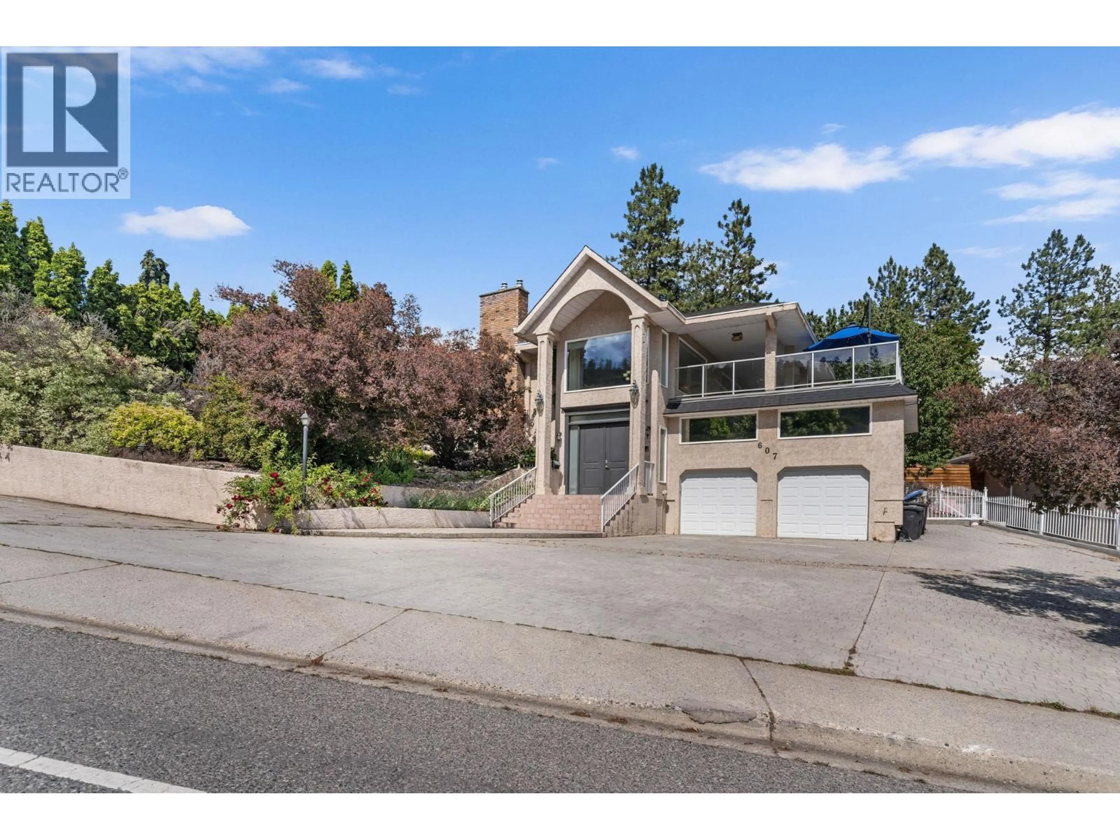 Unknown for 607 CLIFTON ROAD SOUTH, Kelowna British Columbia V1V1A7