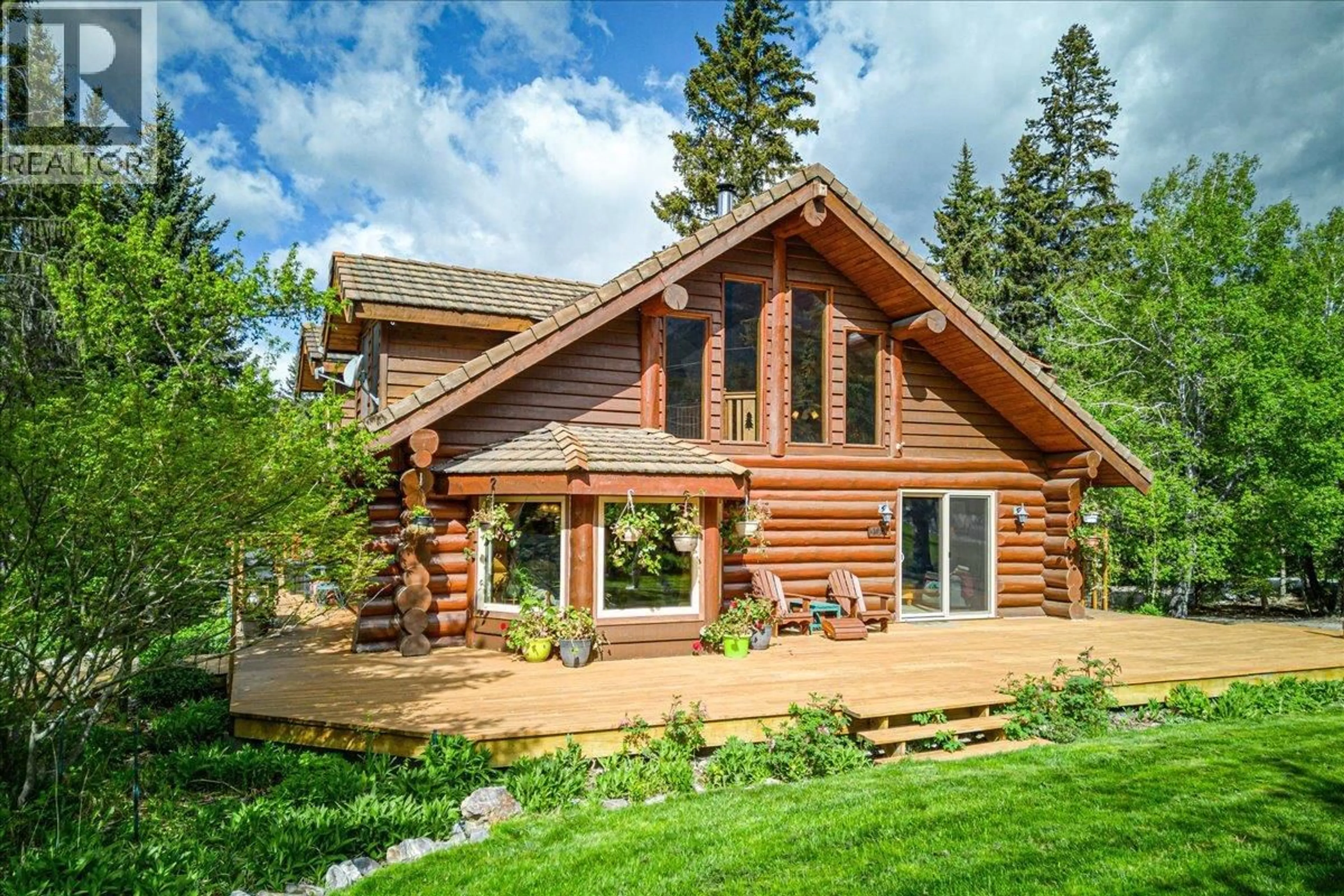 Home with vinyl exterior material, unknown for 4985 OGILVEY AVENUE, Fairmont Hot Springs British Columbia V0B1L1