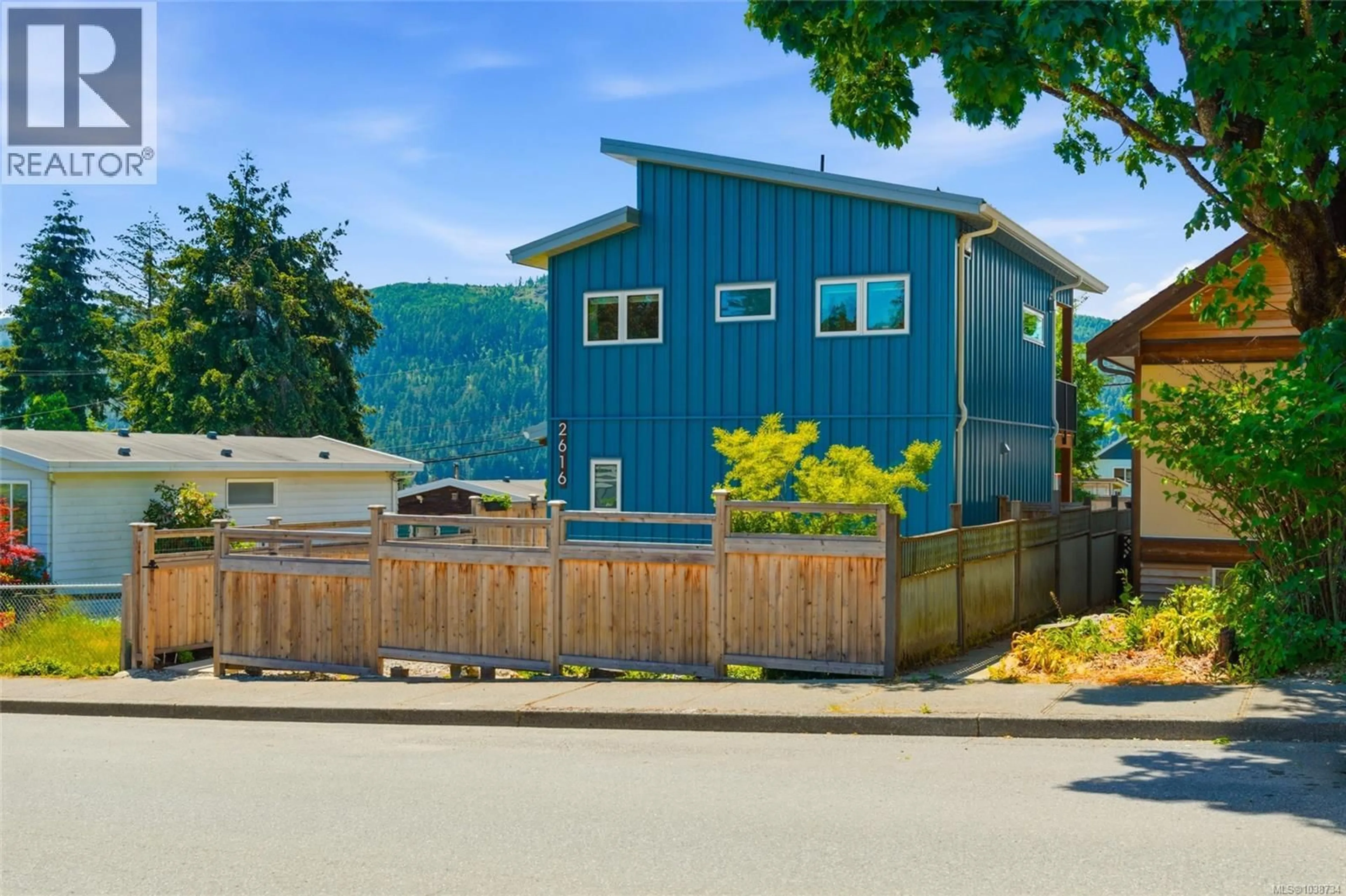 Shed for 2616 3RD AVENUE, Port Alberni British Columbia V9Y2B4