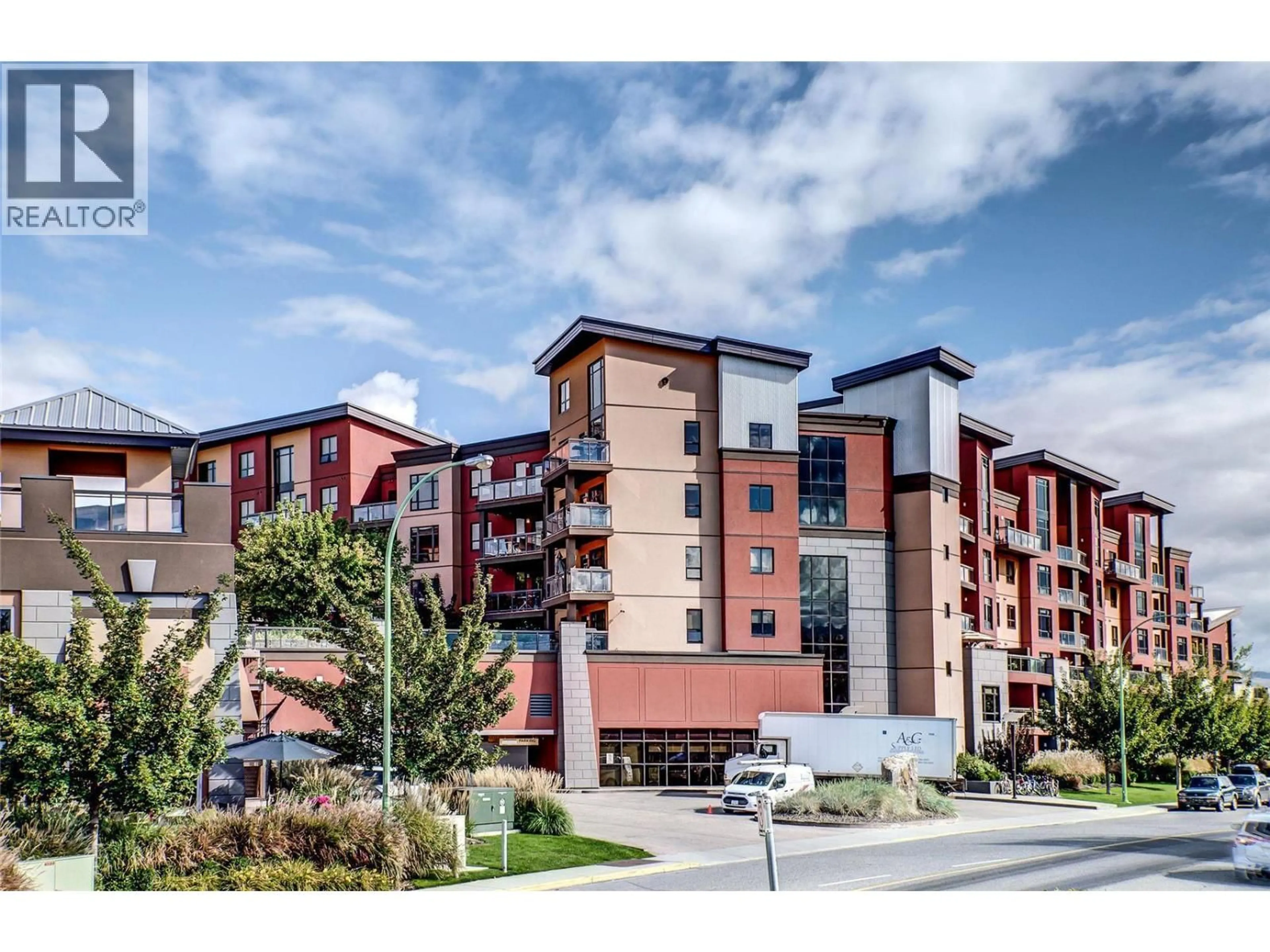 Unknown for 609 - 654 COOK ROAD, Kelowna British Columbia V1W3G7