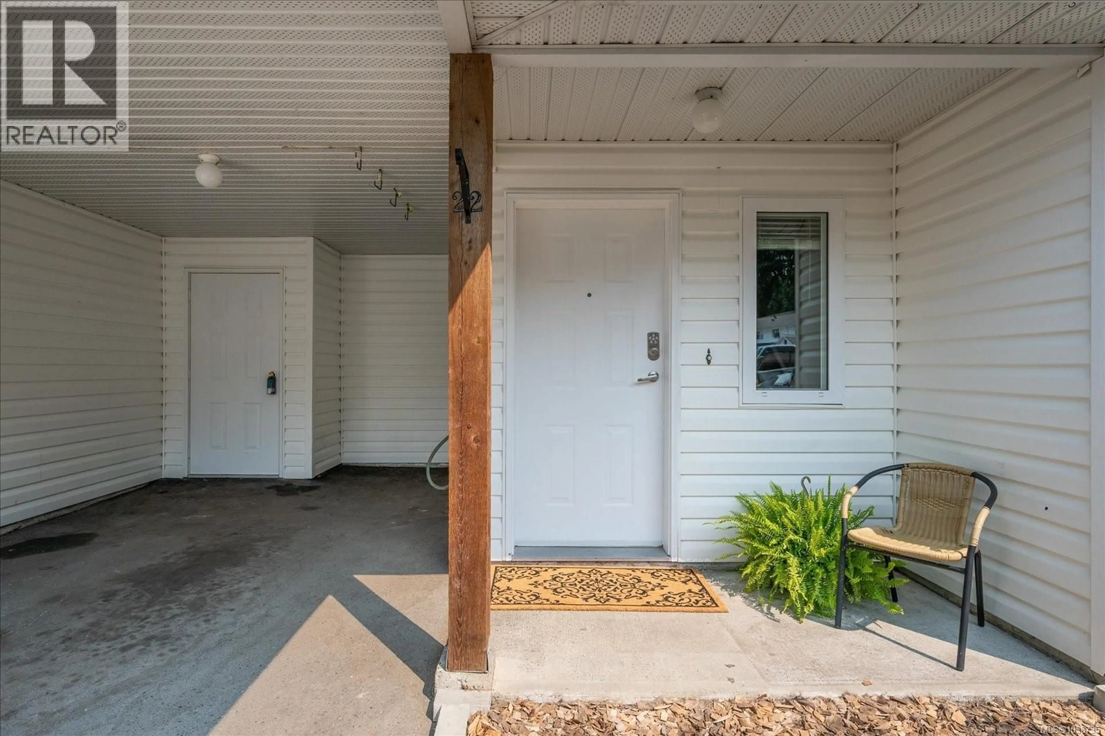 Indoor entryway for 22 - 711 MALONE ROAD, Ladysmith British Columbia V9G1S4
