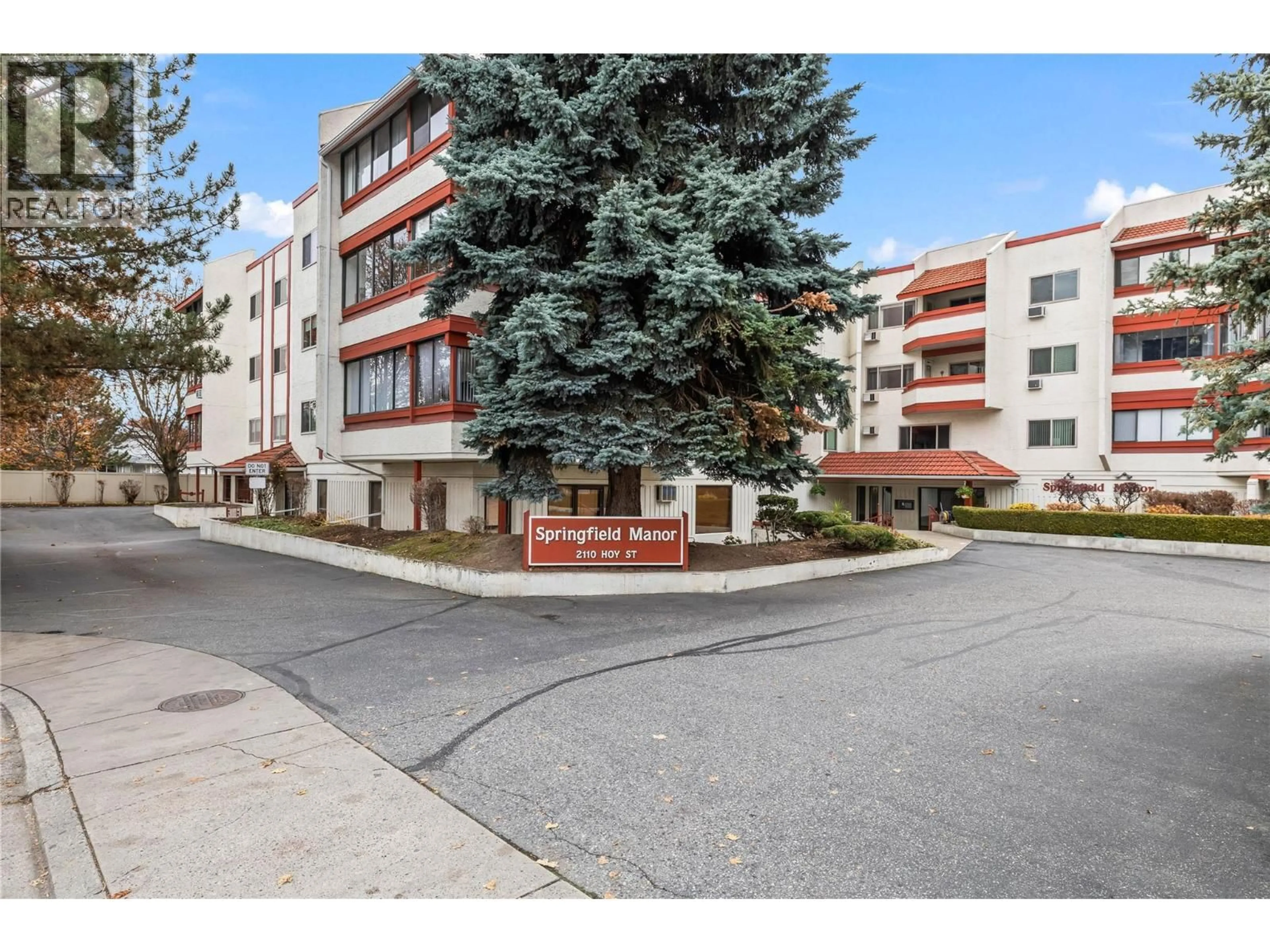 Unknown for 306 - 2110 HOY STREET, Kelowna British Columbia V1Y8T4