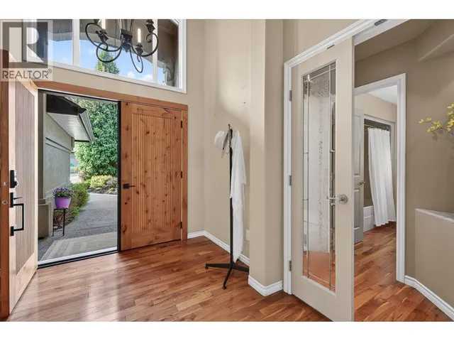3929 GALLAGHERS CIRCLE, Kelowna 5