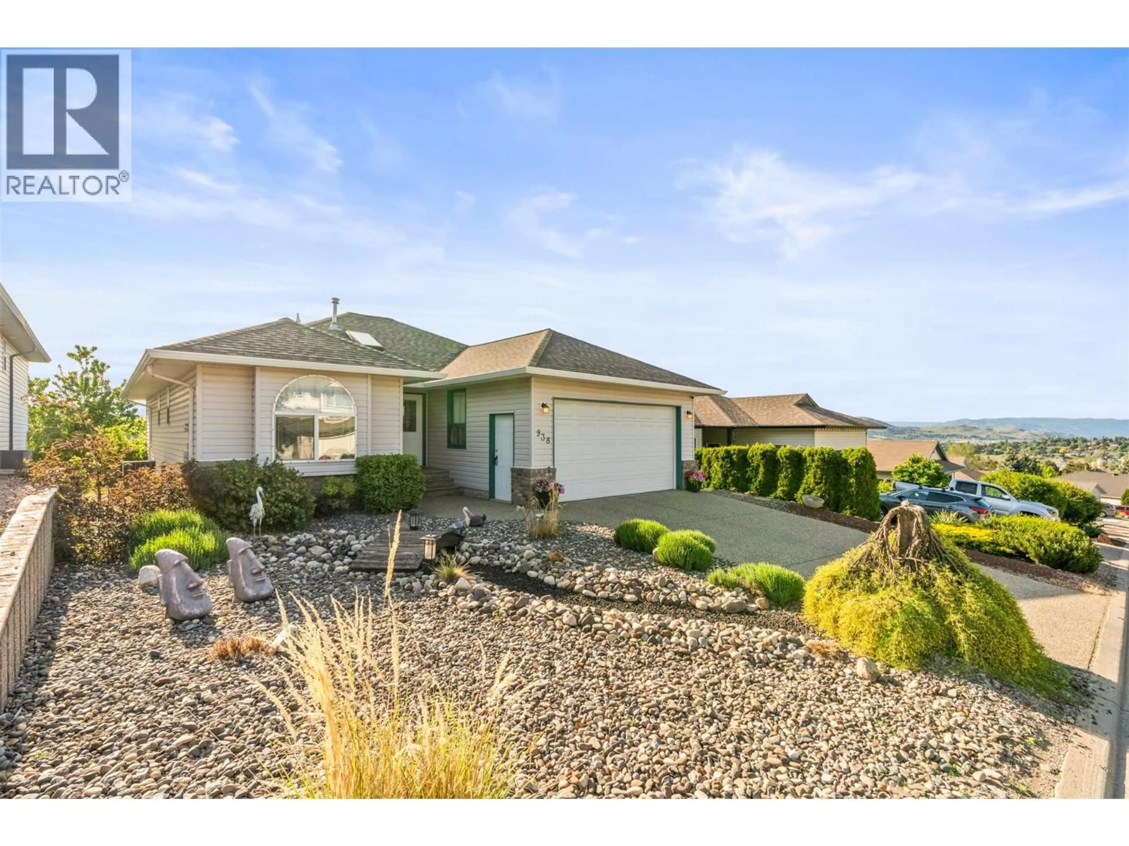 Home with vinyl exterior material, water/lake/river/ocean view for 938 MT BULMAN DRIVE, Vernon British Columbia V1B3W7