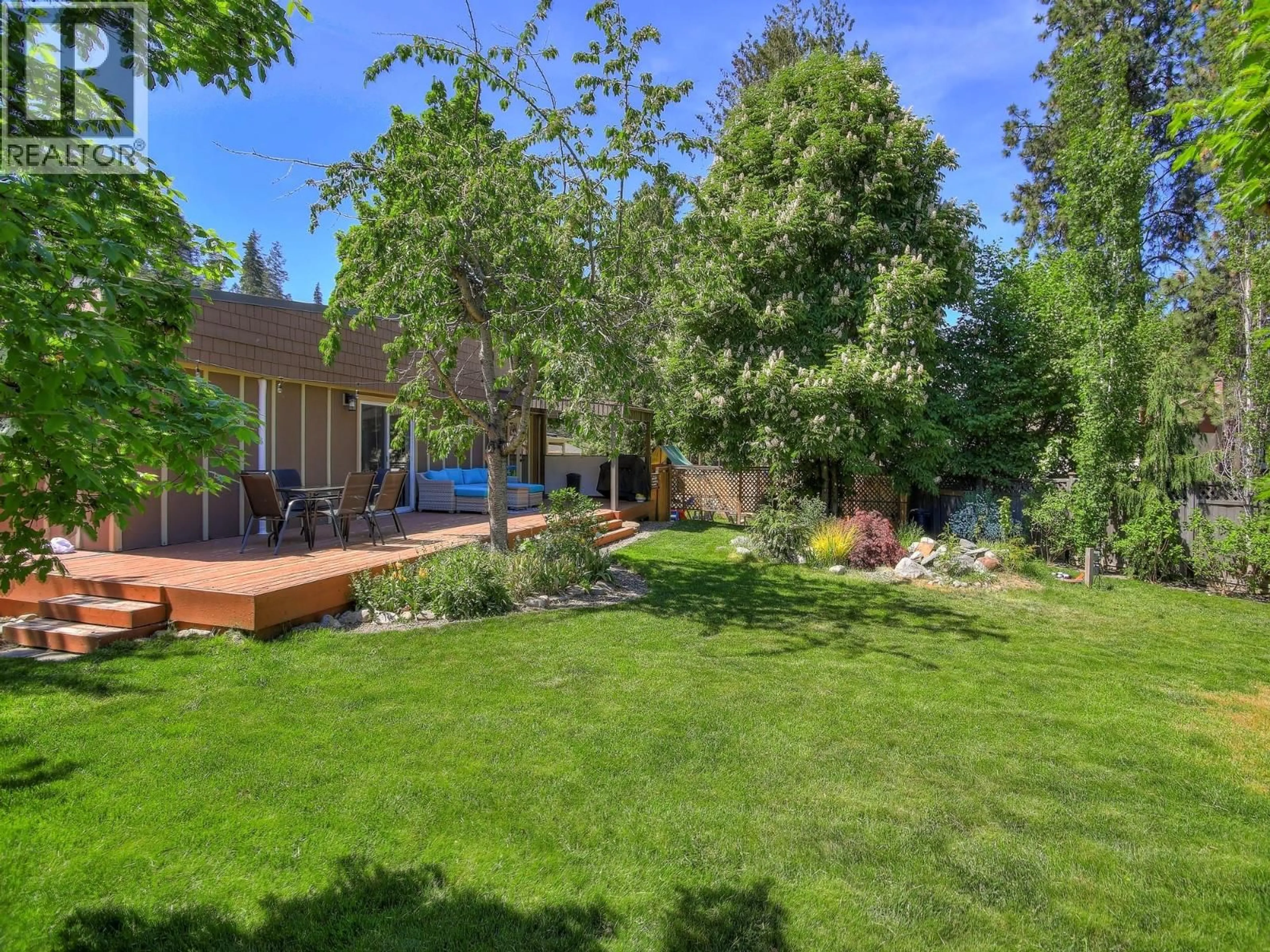 Unknown for 812 PARET ROAD, Kelowna British Columbia V1W4P2