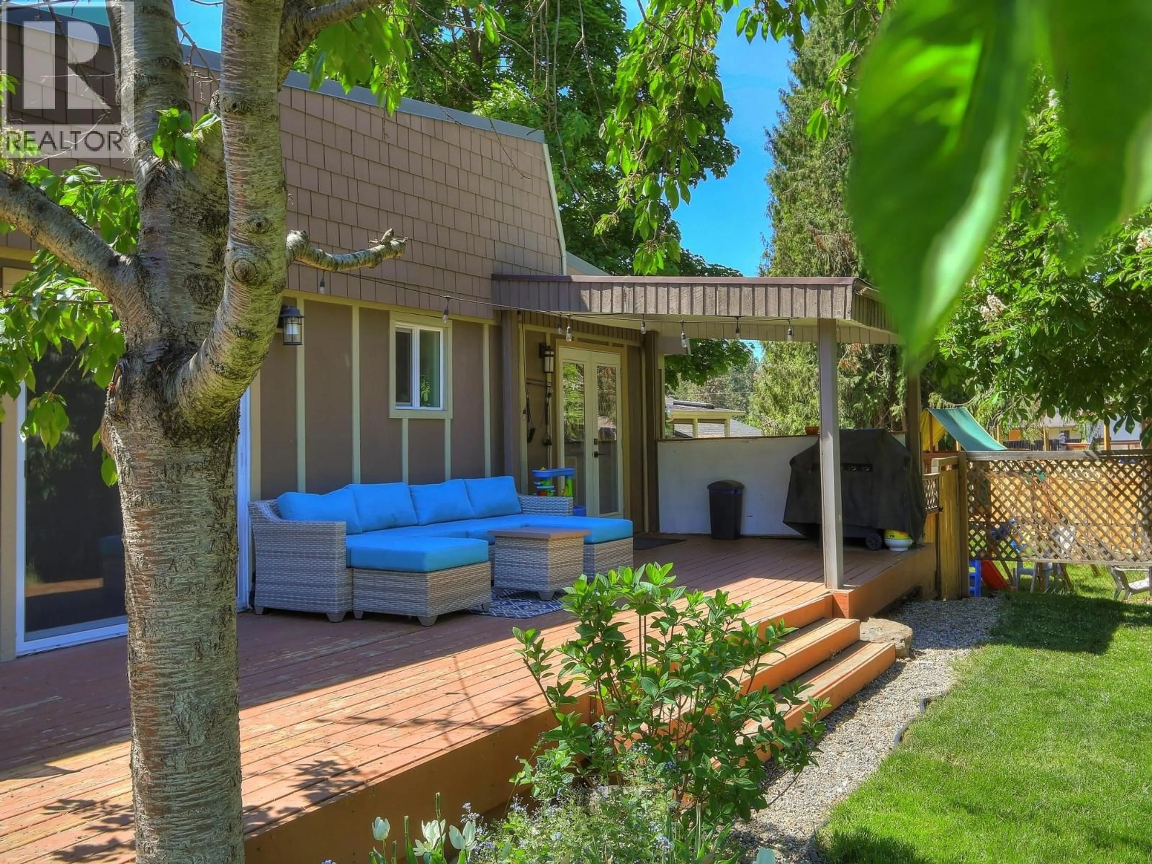 Unknown for 812 PARET ROAD, Kelowna British Columbia V1W4P2