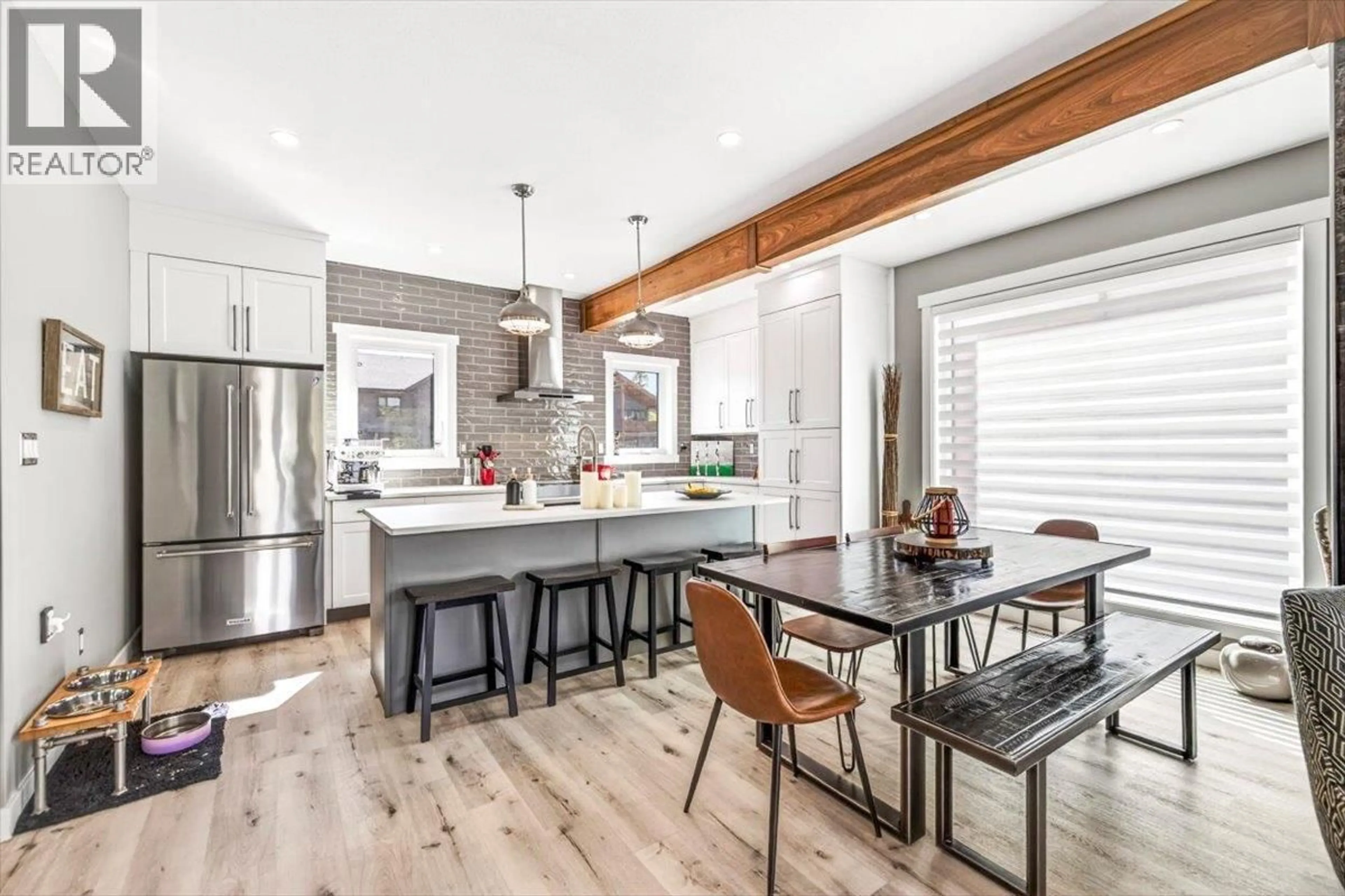 Open concept kitchen, unknown for 32 MAMMOTH DRIVE, Fernie British Columbia V0B1M1