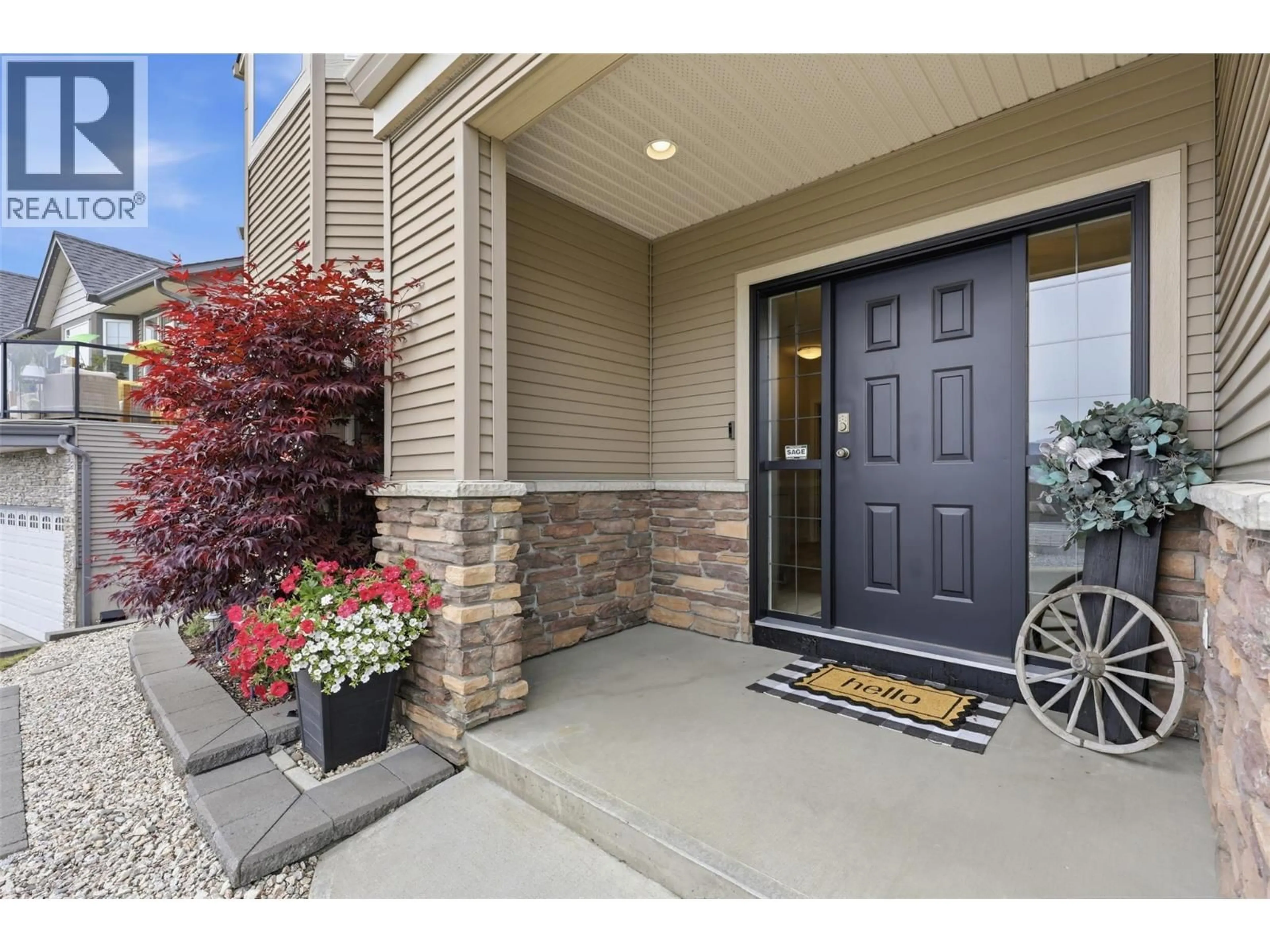 Indoor entryway for 1870 NORVIEW PLACE, Kamloops British Columbia V2B8L8