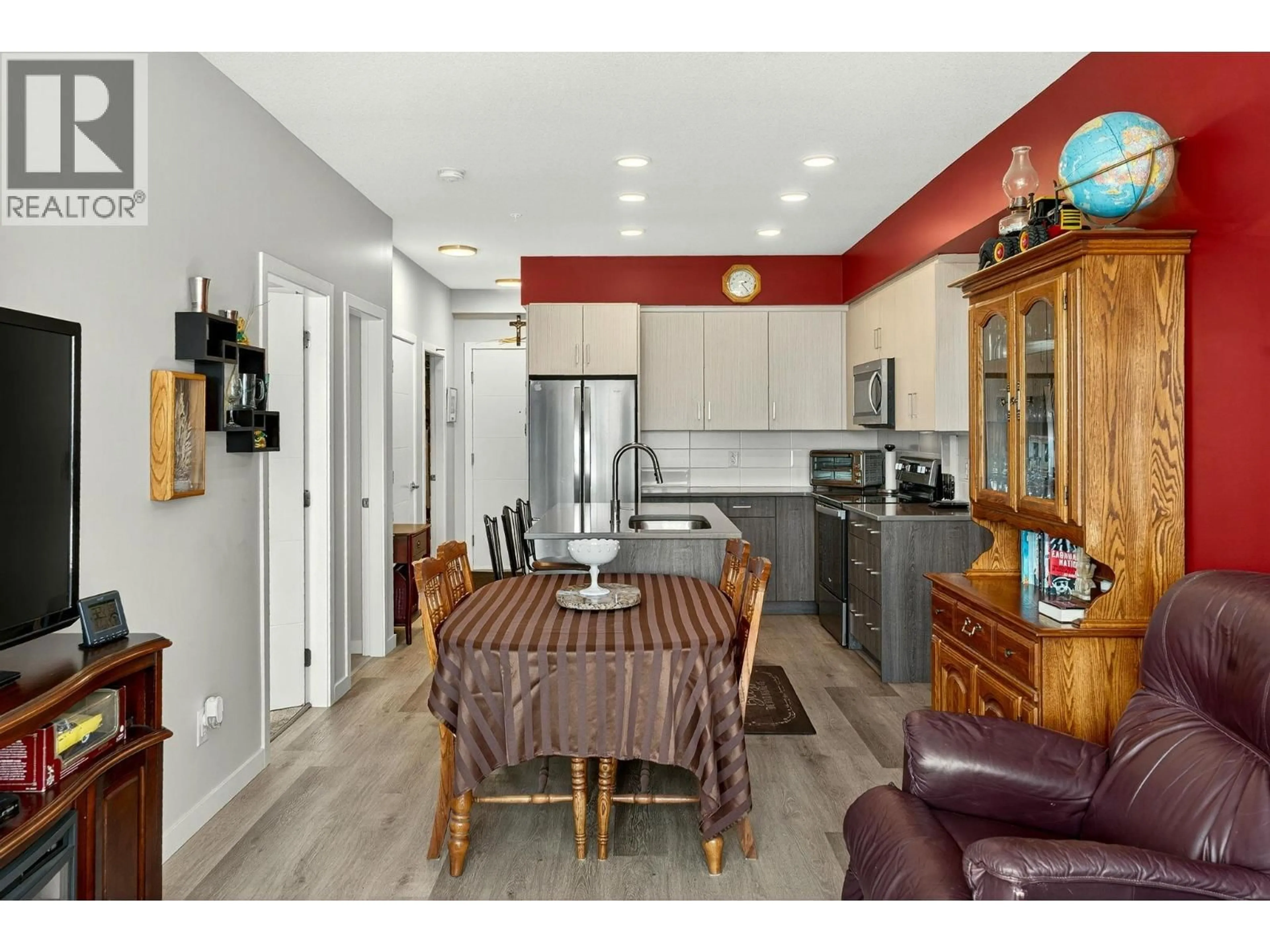 Open concept kitchen, unknown for 318 - 2301 CARRINGTON ROAD, West Kelowna British Columbia V2S6R2