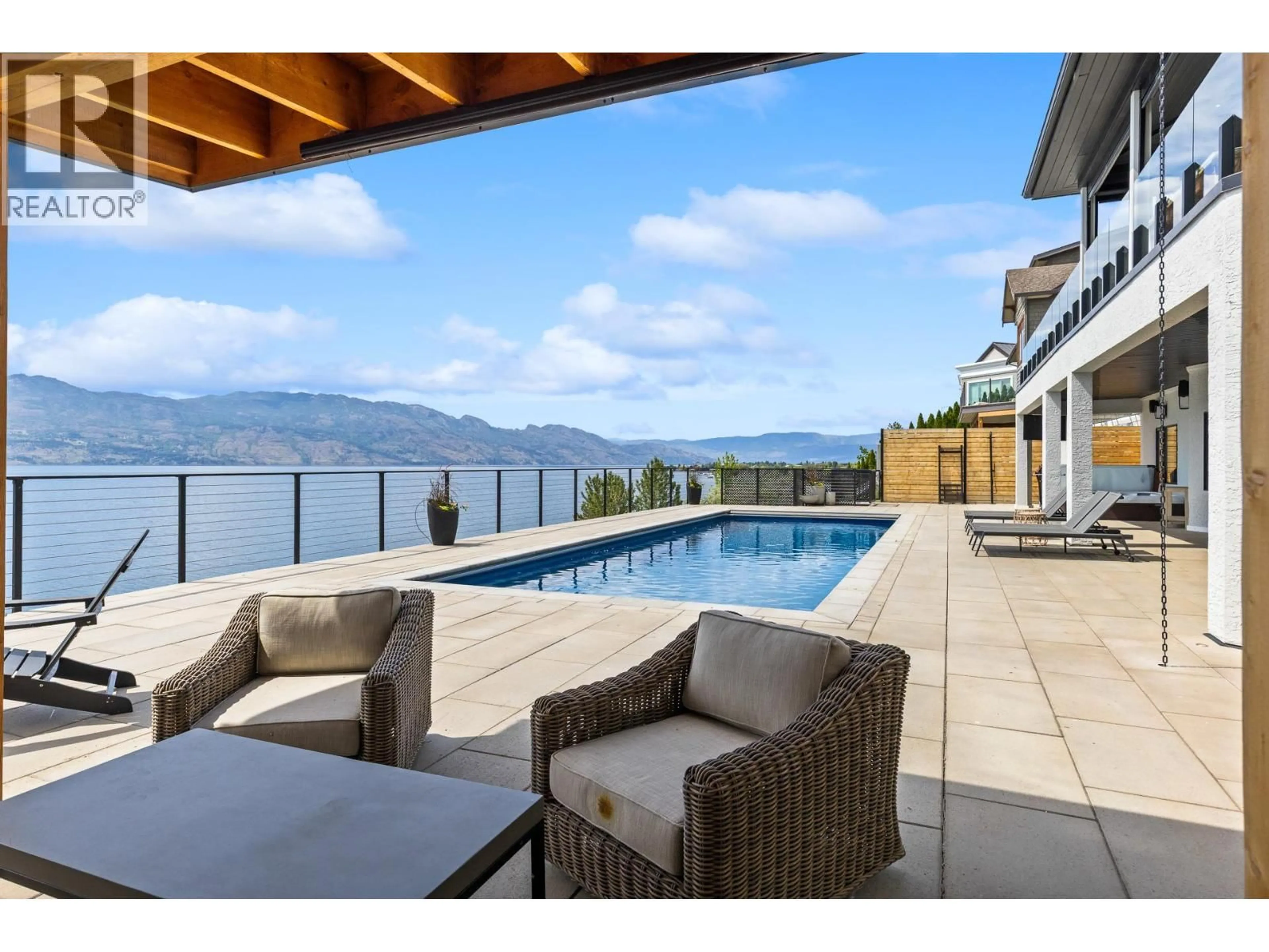 Patio, water/lake/river/ocean view for 1069 SUNNYSIDE ROAD, West Kelowna British Columbia V1Z2N7