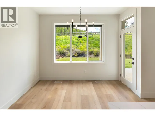 2125 MONTENEGRO DRIVE, Kelowna 3