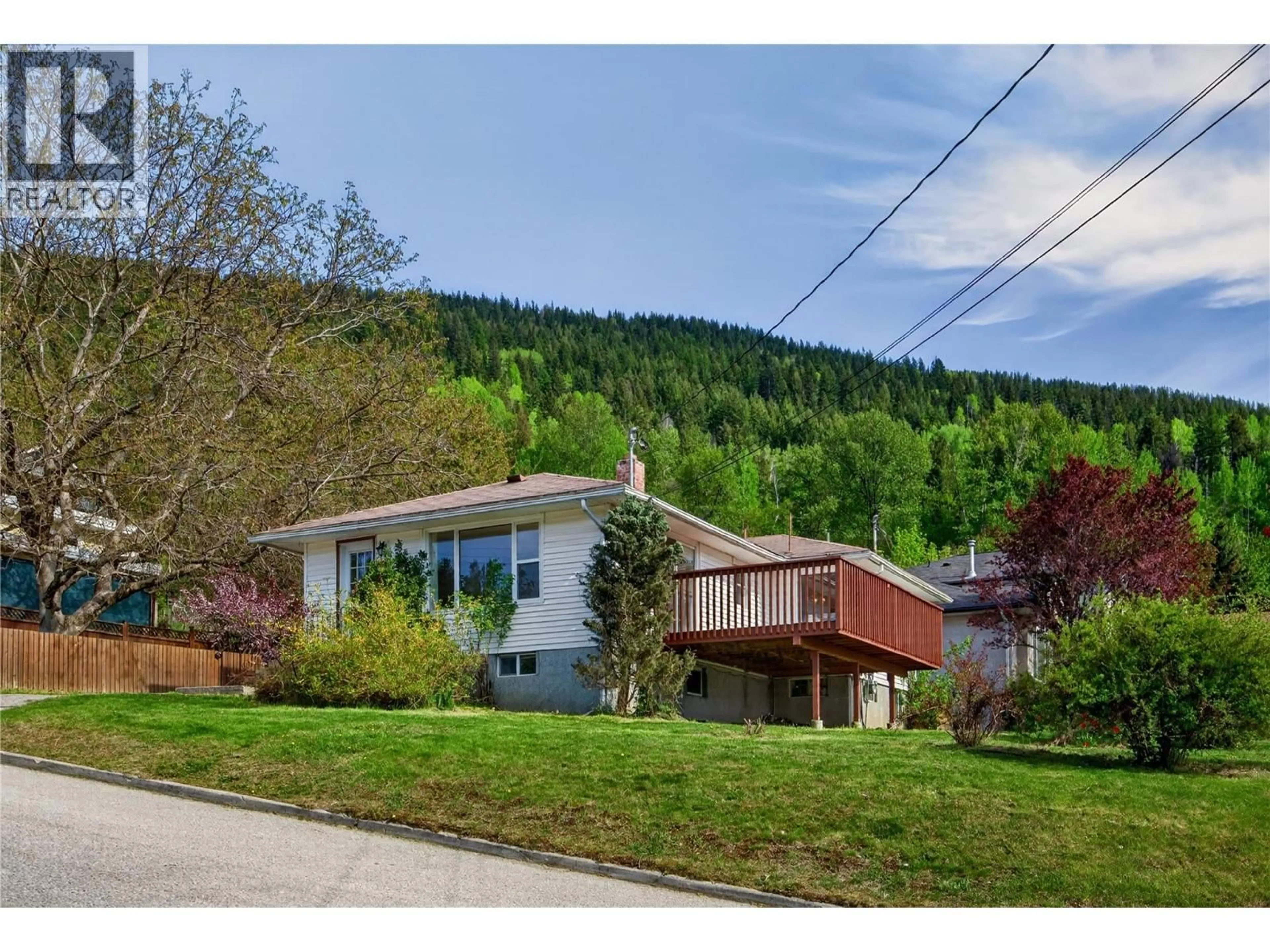 Unknown for 902 GORE STREET, Nelson British Columbia V1L5C9