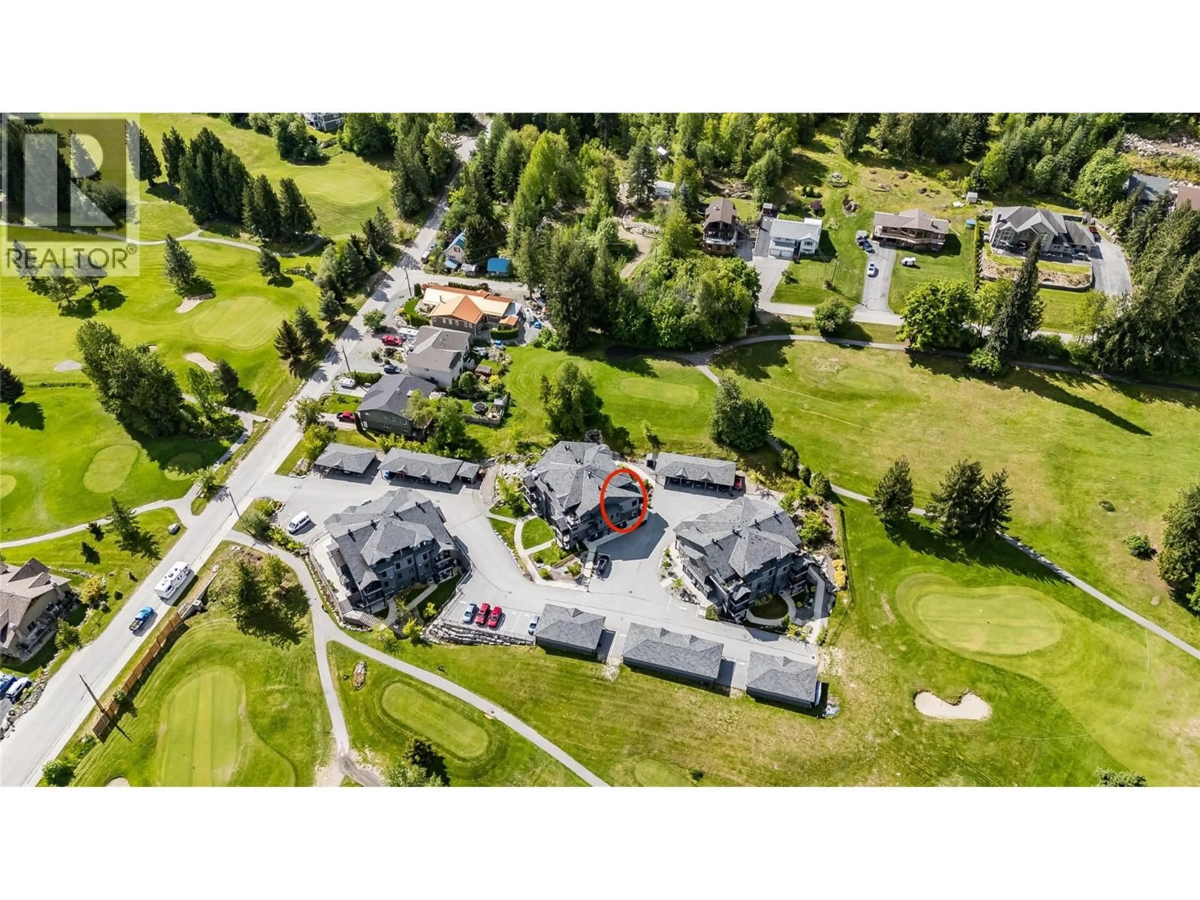 A pic from outside/outdoor area/front of a property/back of a property/a pic from drone, mountain view for 202 - 2000 CHOQUETTE AVENUE, Nelson British Columbia V1L7E4