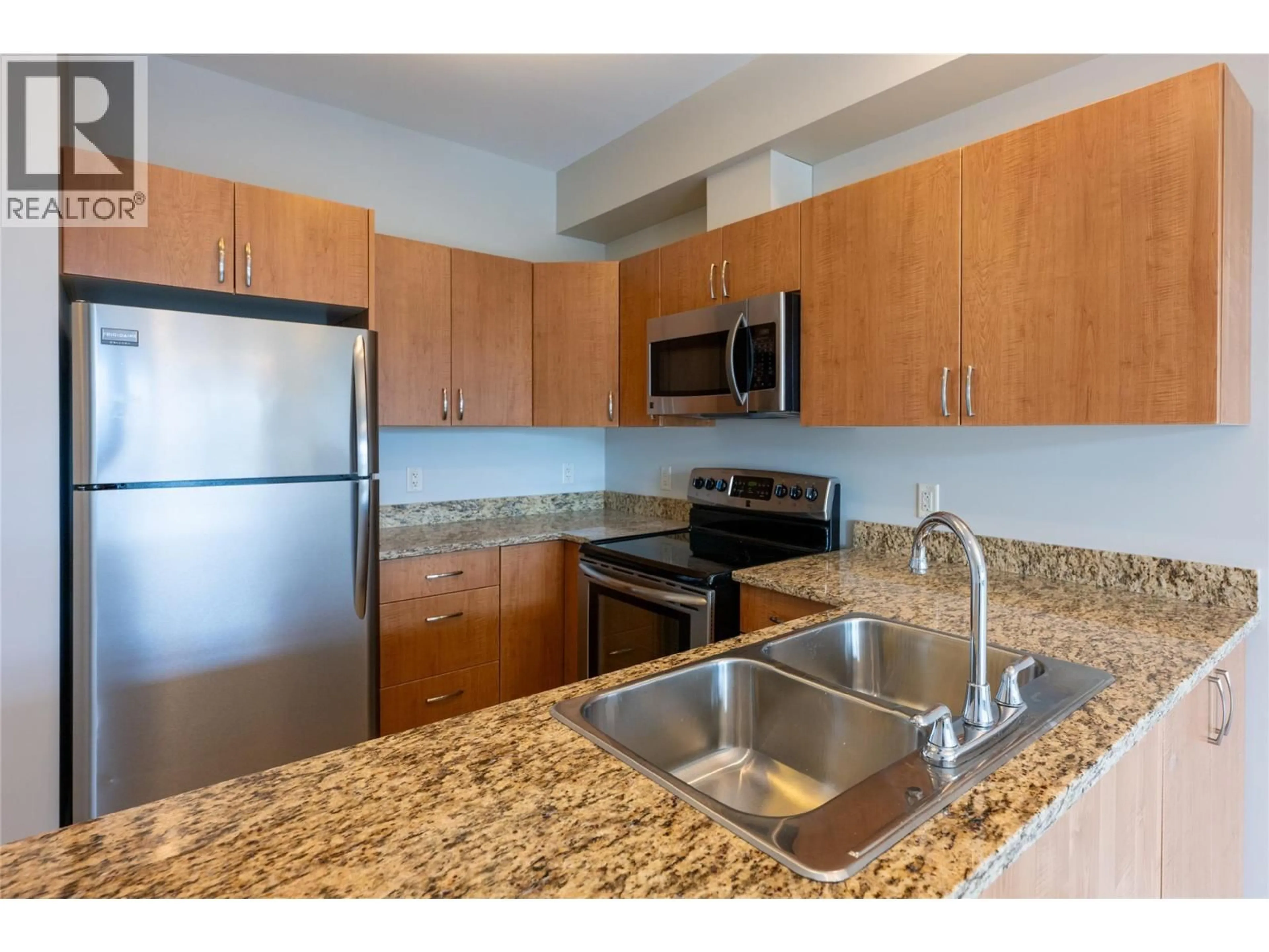 Standard kitchen, unknown for 303 - 760 MAYFAIR STREET, Kamloops British Columbia V2B0E5