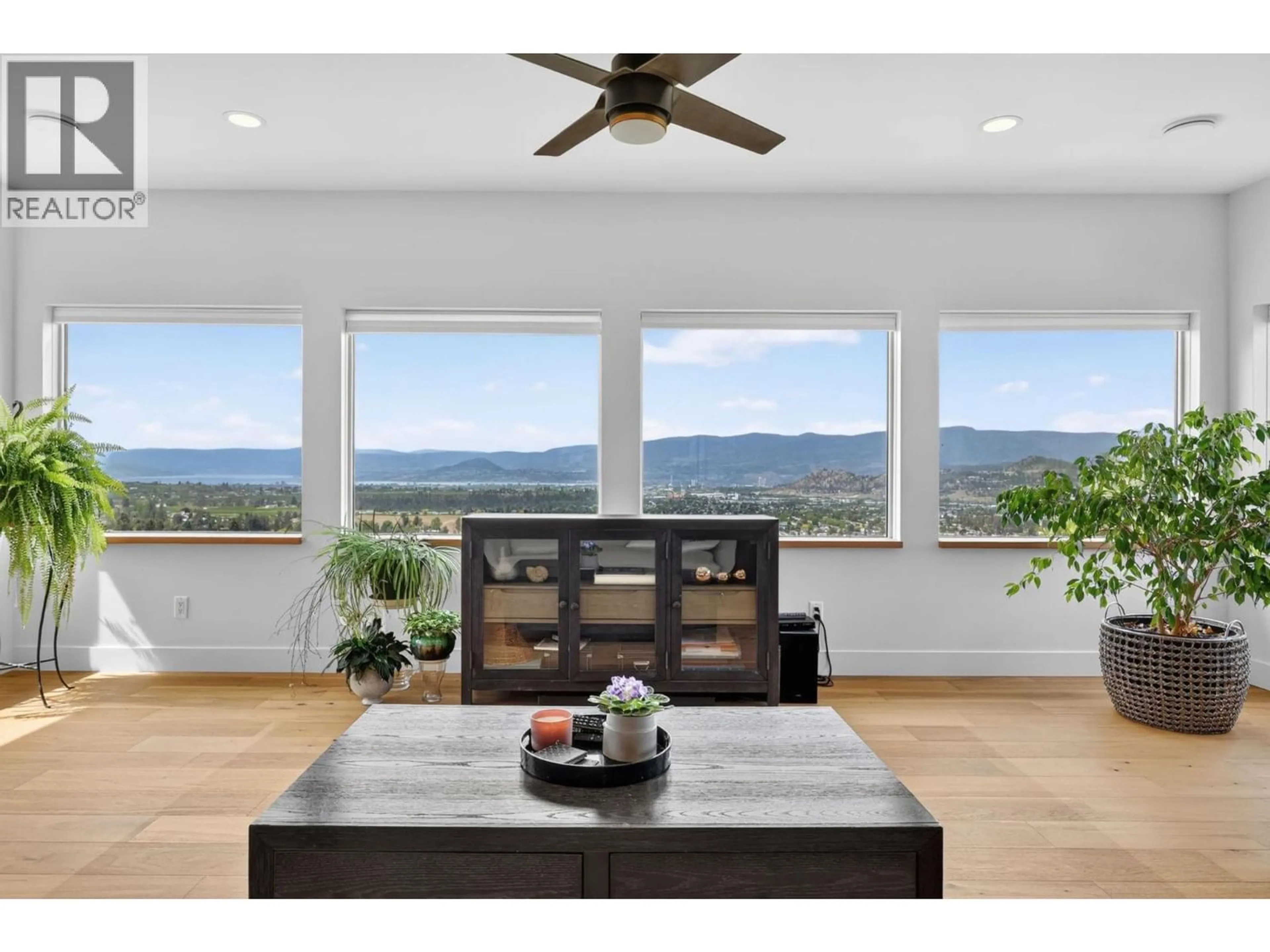 Unknown for 823 ACKERMAN COURT, Kelowna British Columbia V1X7L2