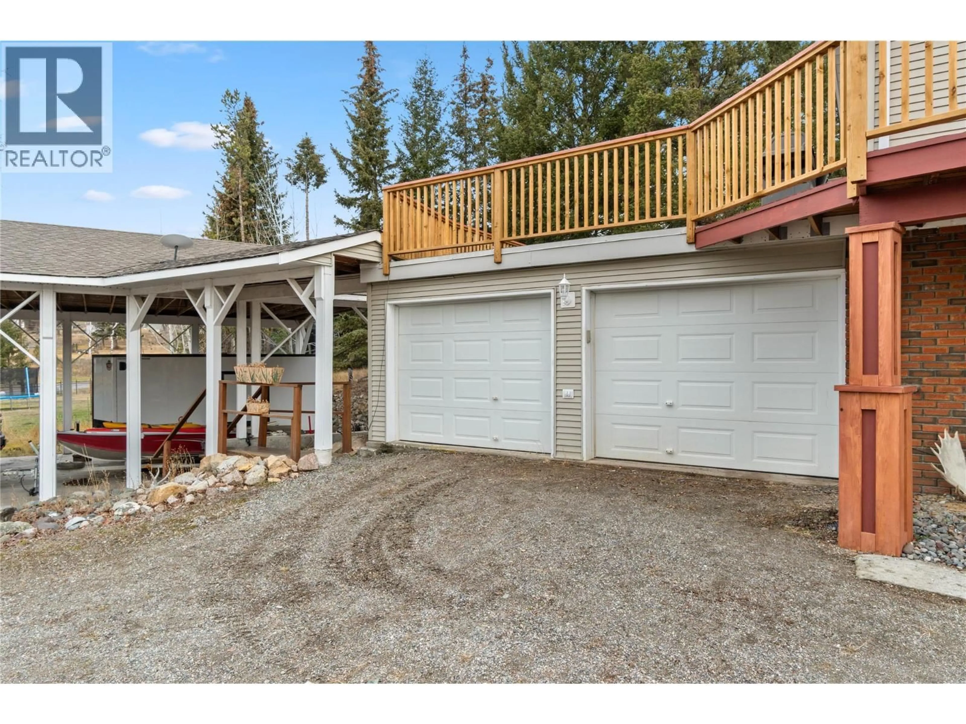 Indoor garage for 222 THRISSEL PLACE, Logan Lake British Columbia V0K1W0
