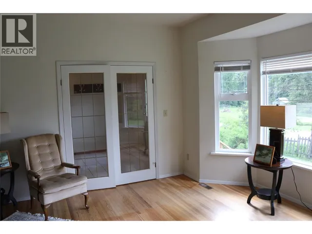 561 WILLOW STREET, Fauquier 5