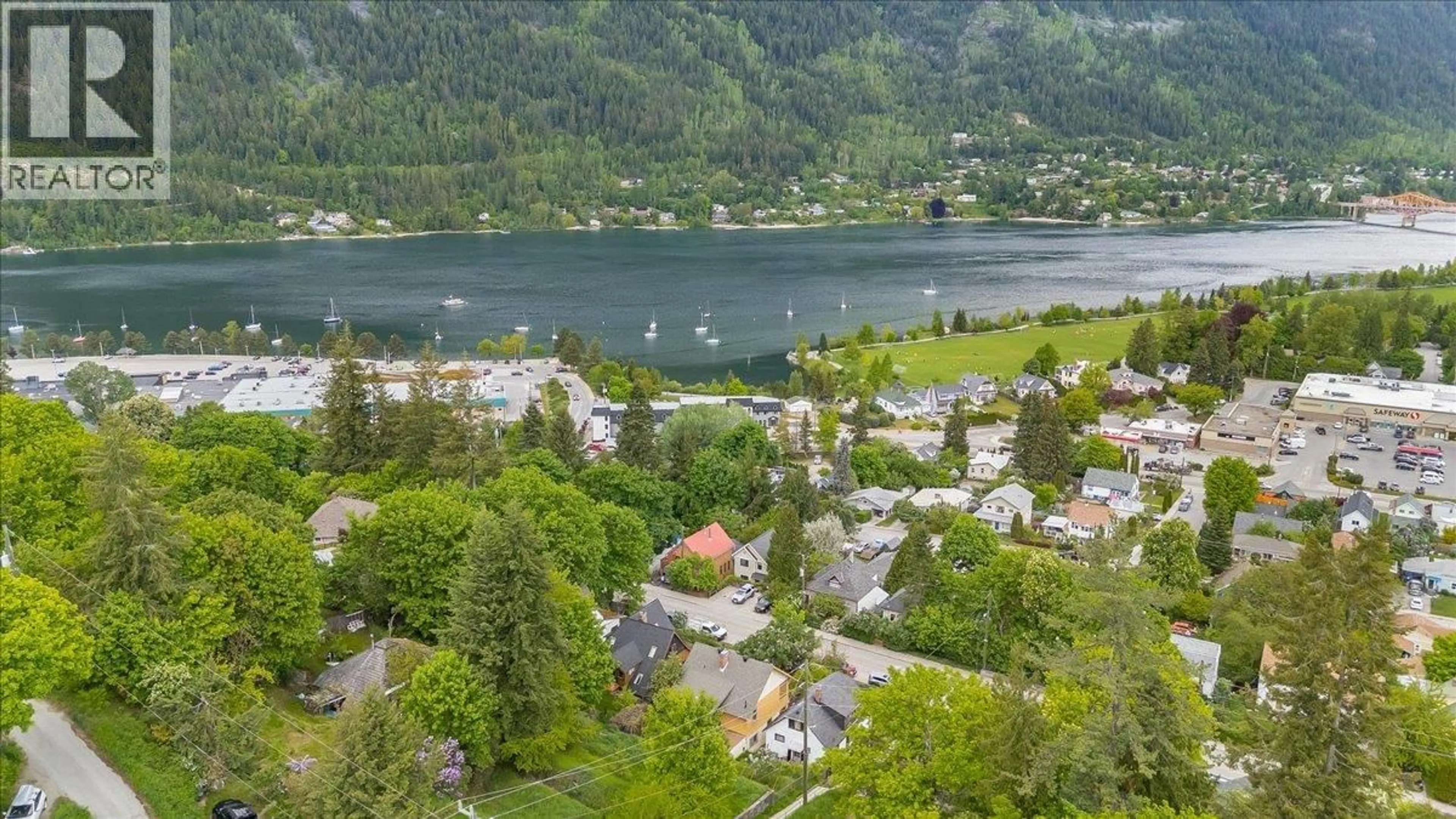Unknown for 122 HIGH STREET, Nelson British Columbia V1L3Z4