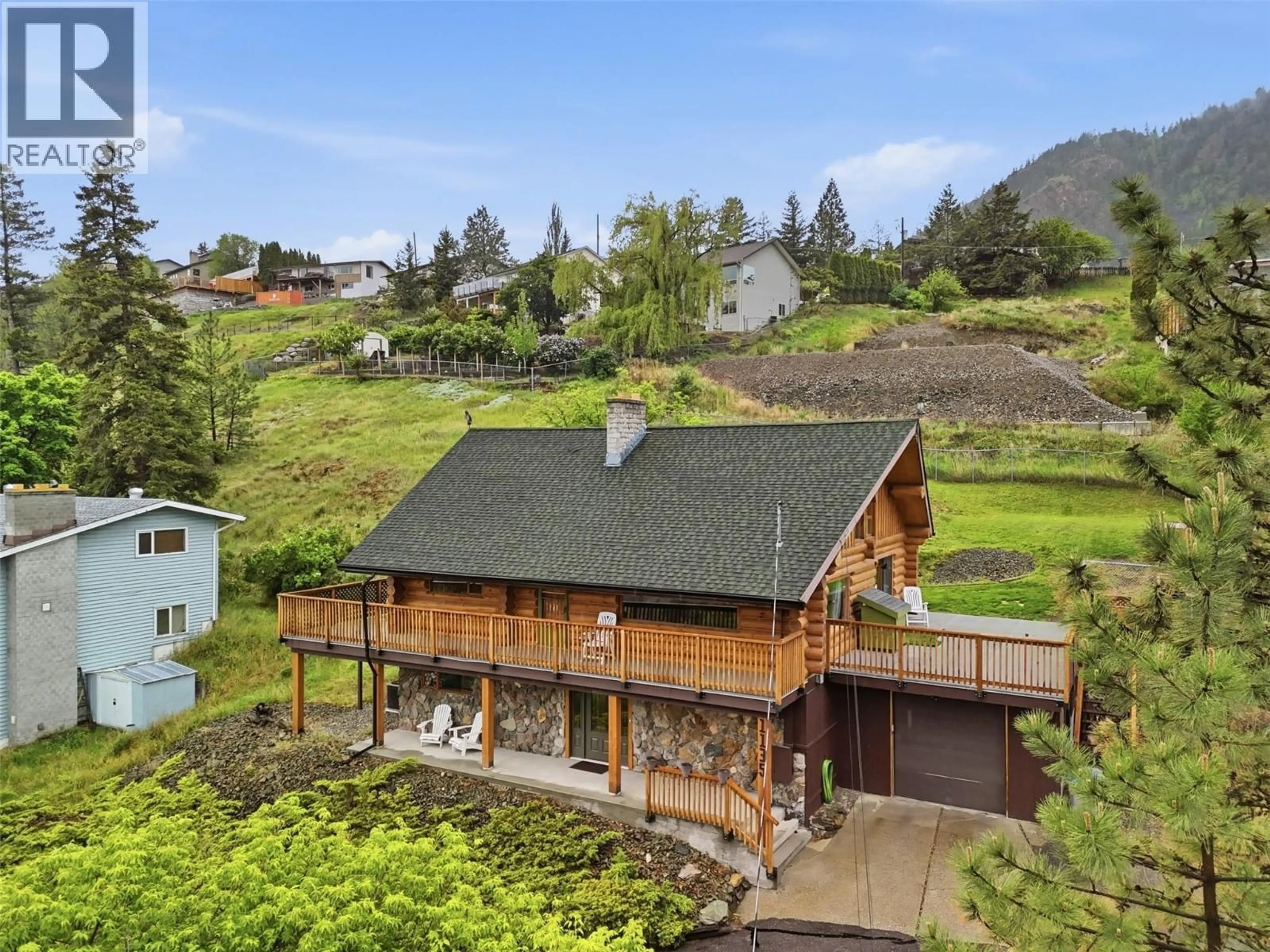 A pic from outside/outdoor area/front of a property/back of a property/a pic from drone, mountain view for 1135 CLEARVIEW DRIVE, Kamloops British Columbia V2C5E6
