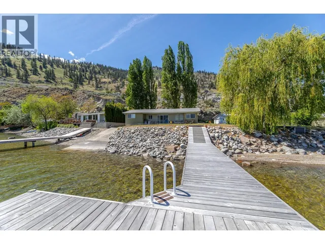 475 NORTH BEACH ROAD, Summerland 4