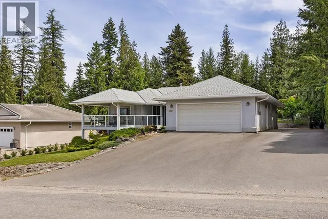 2864 HILLTOP ROAD, Sorrento 2