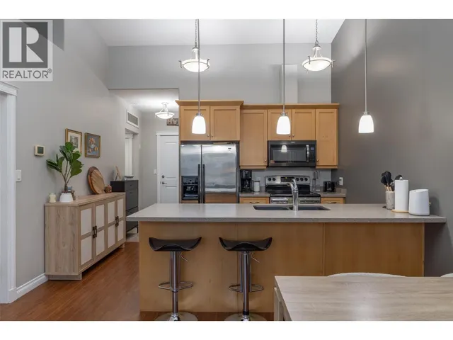 404 - 3313 WILSON STREET, Penticton 5