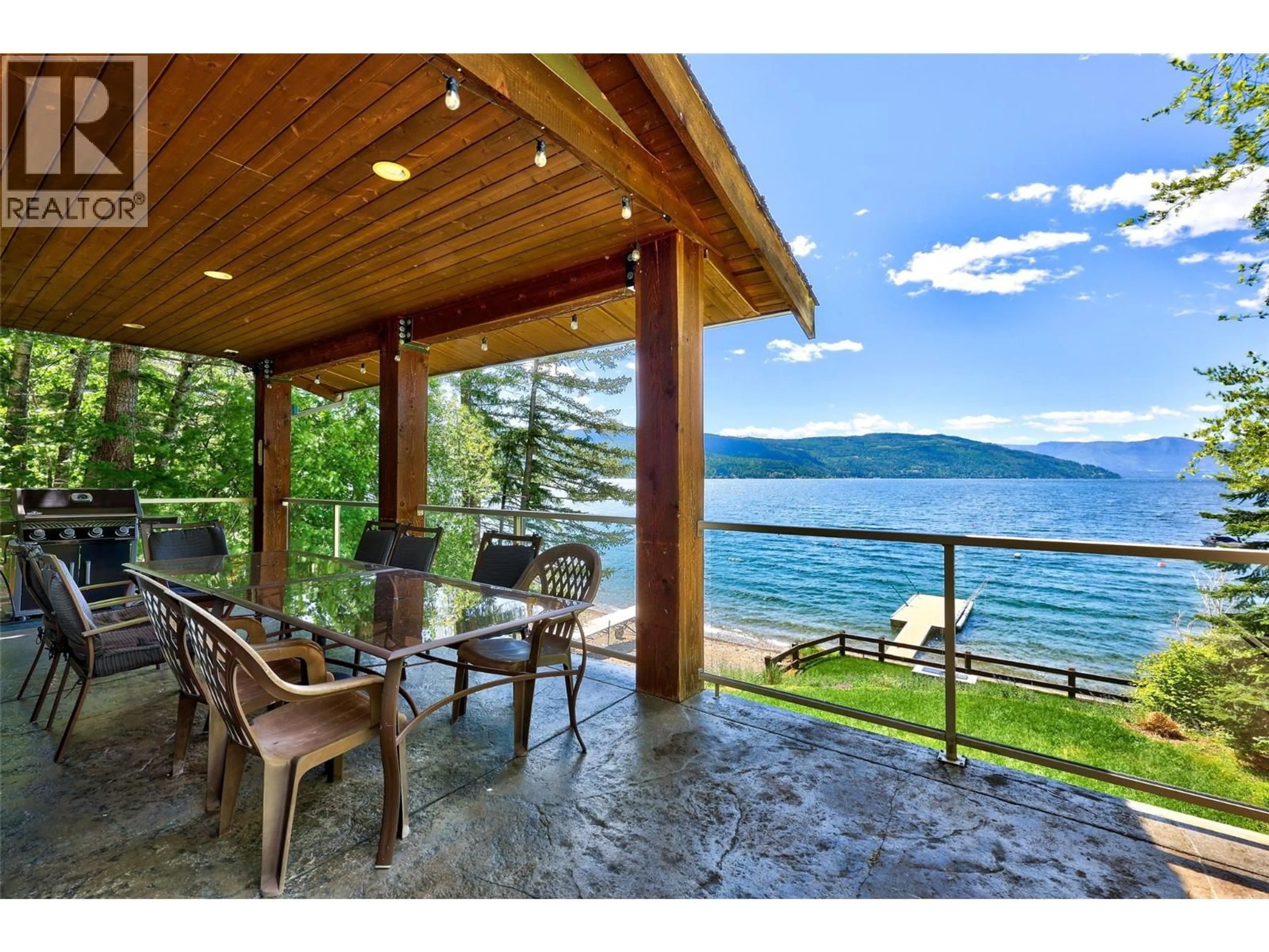 Patio, water/lake/river/ocean view for 6058 DAVIS ROAD, Magna Bay British Columbia V0E1L0